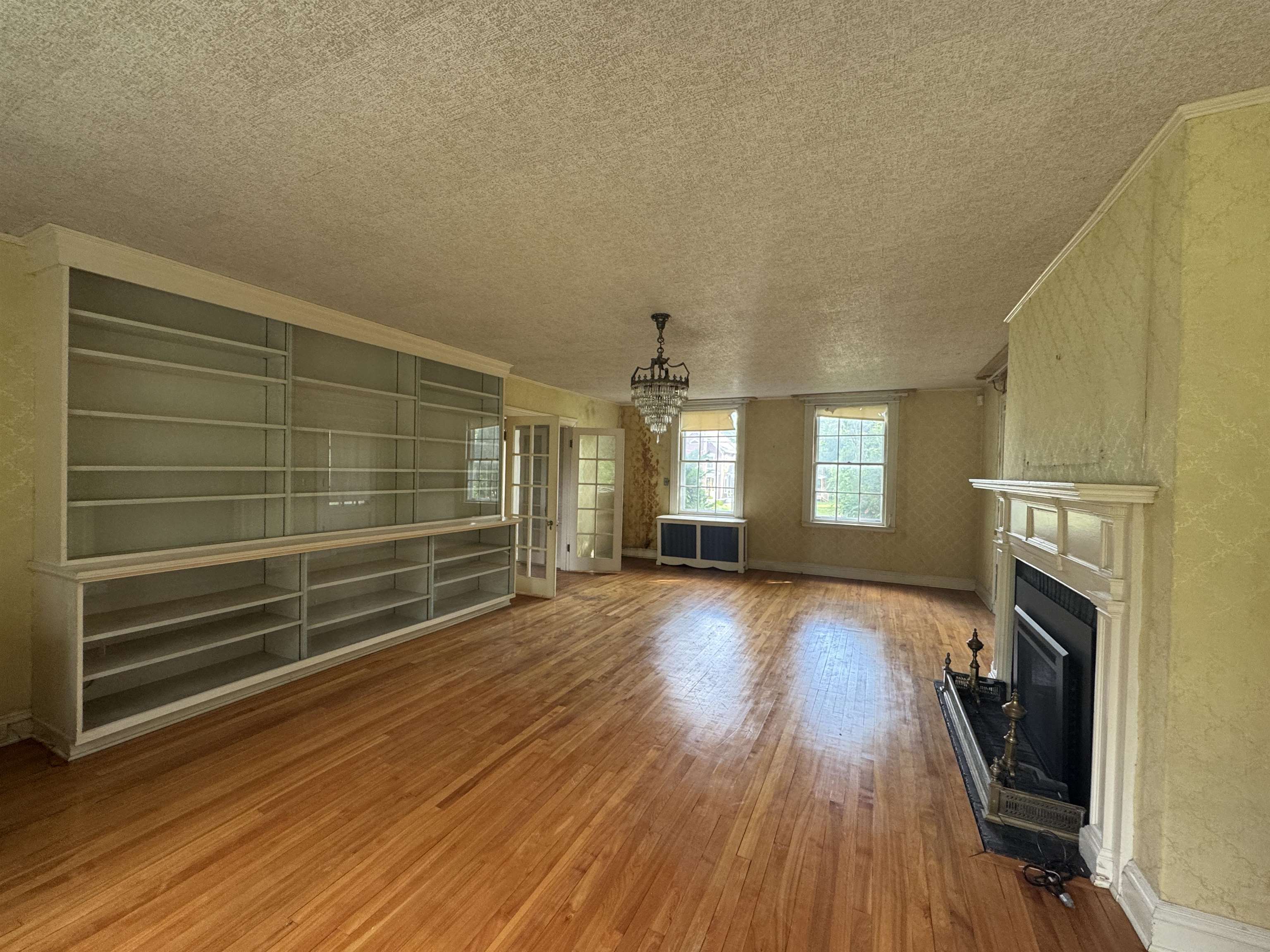 31 Pearl Street Property Photo 3