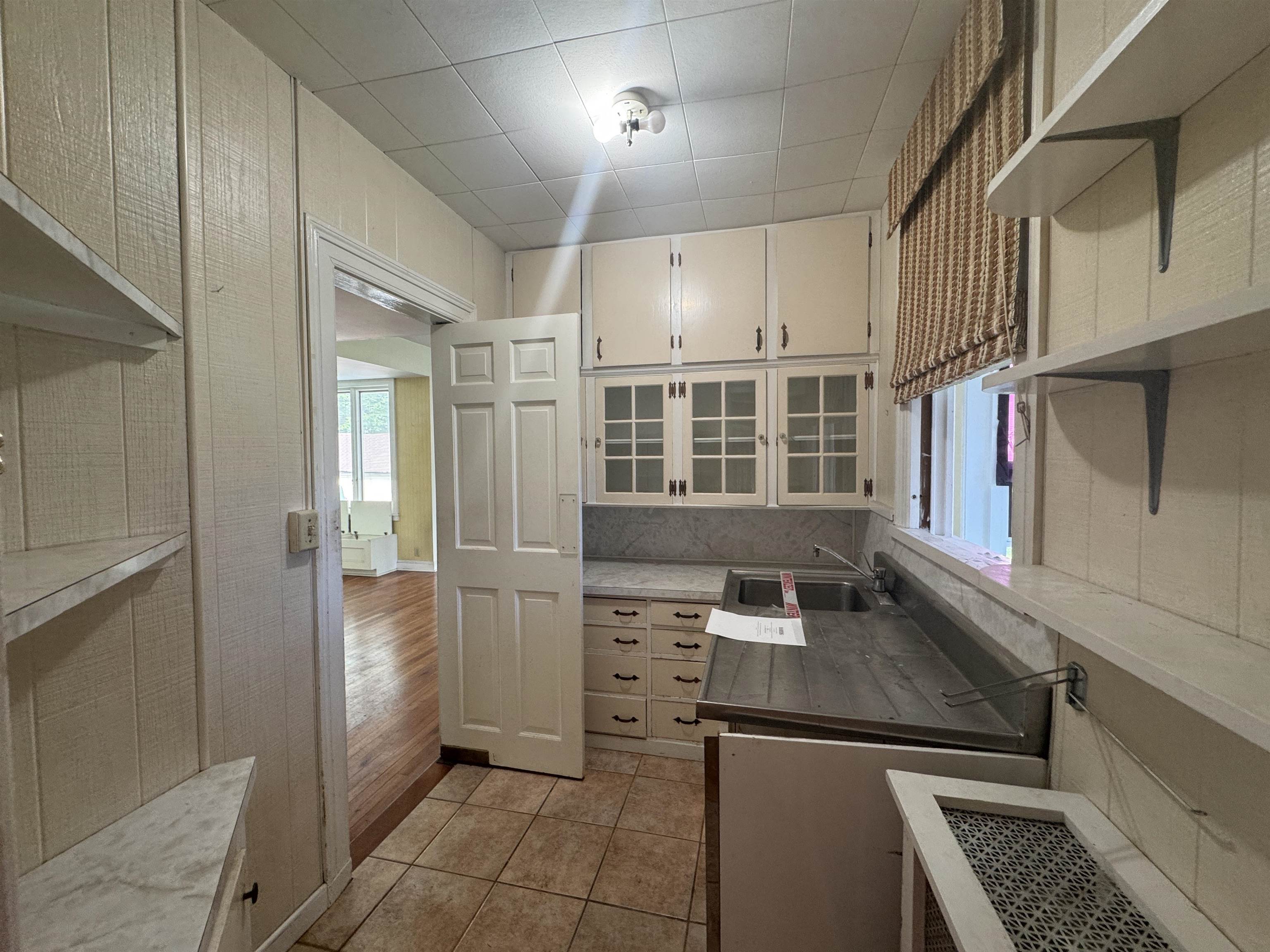 31 Pearl Street Property Photo 4