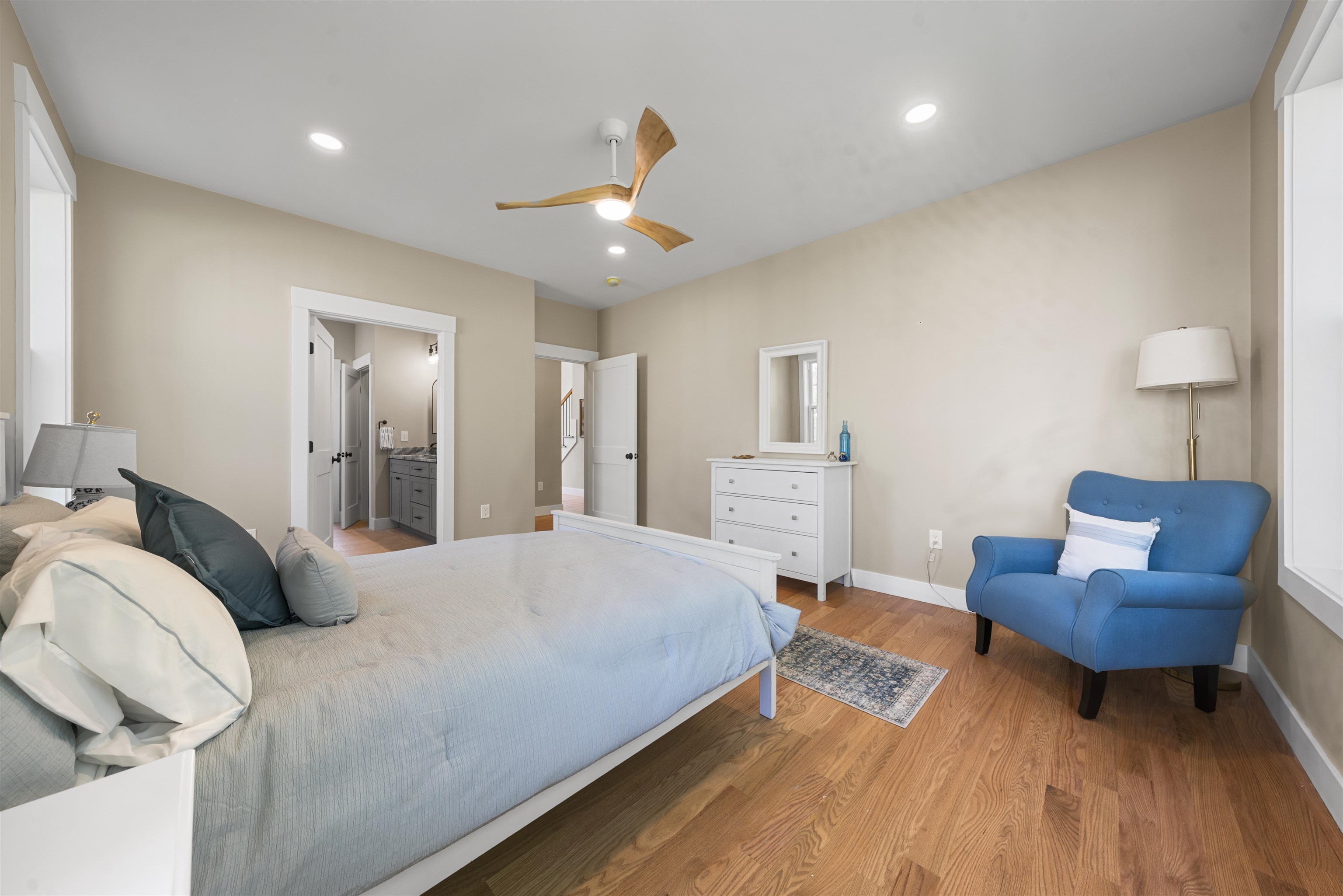 77 Lady Walsingham Way Property Photo 17