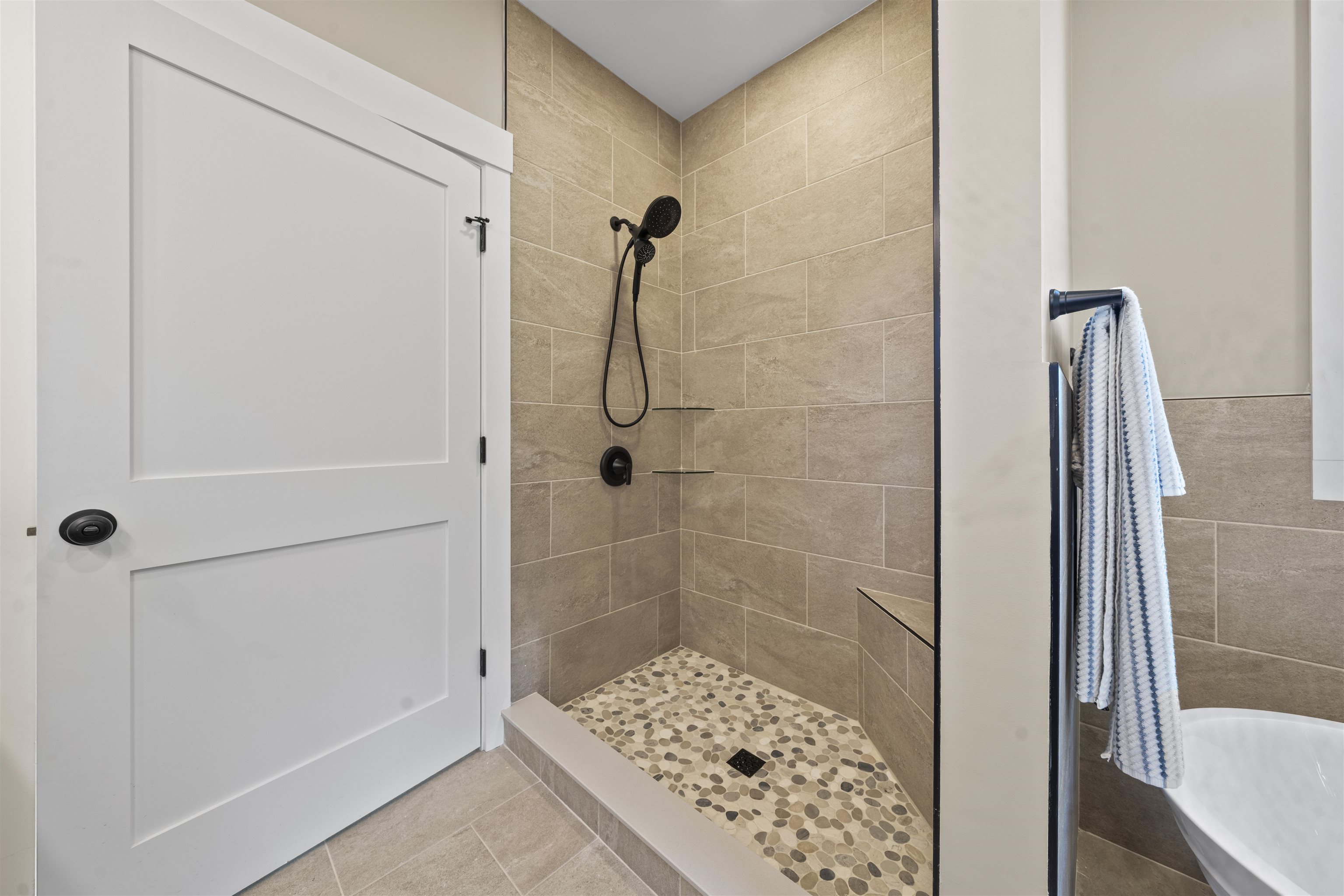 77 Lady Walsingham Way Property Photo 20