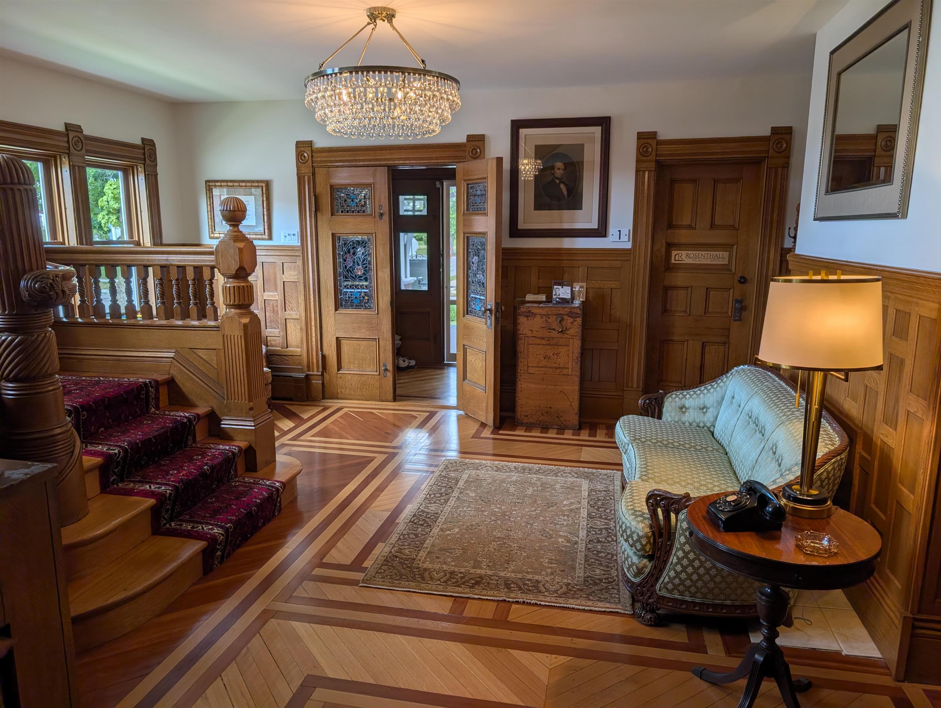 84 Bay Street Property Photo 7