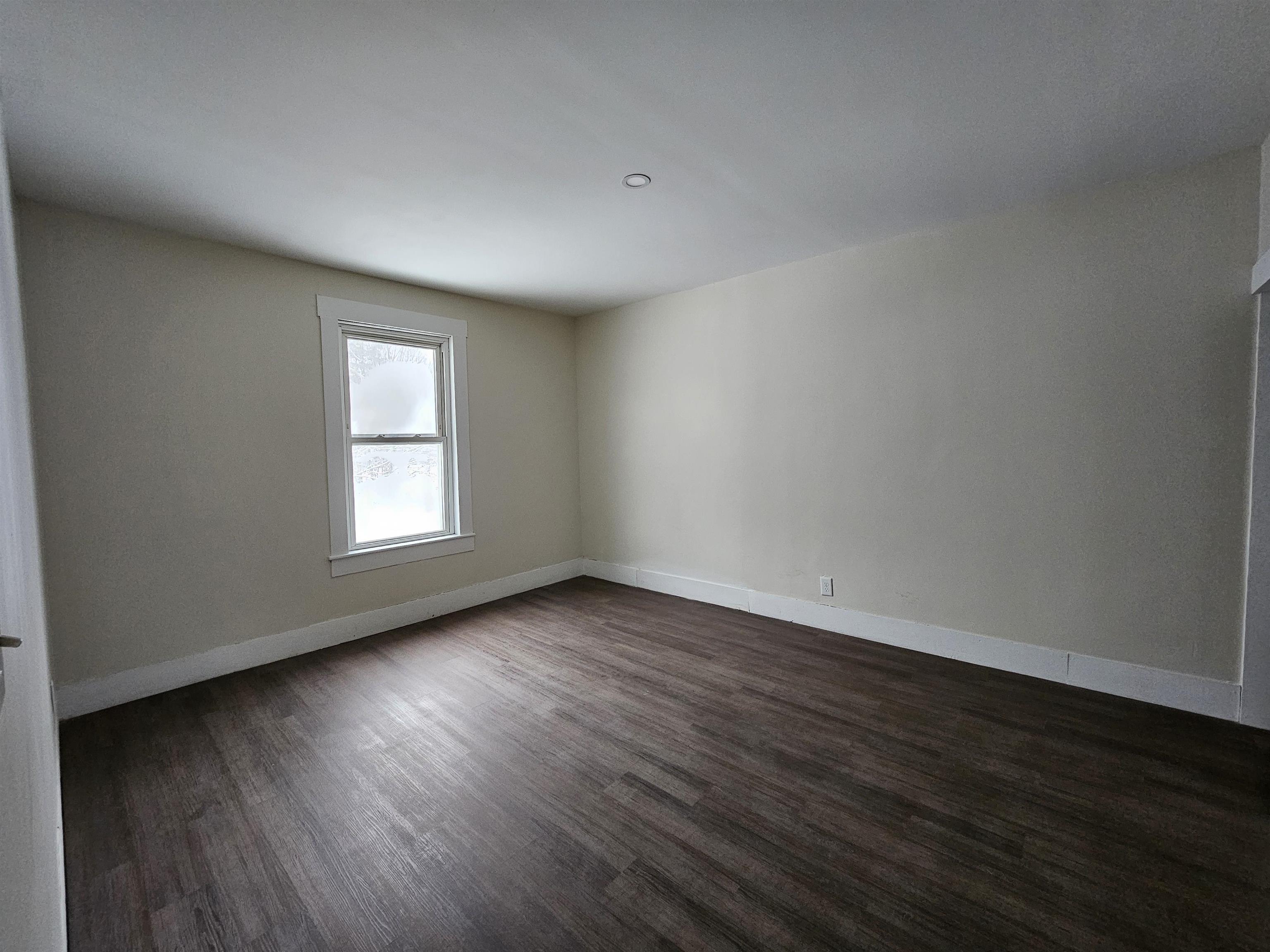 49 Winter Street Property Photo 16