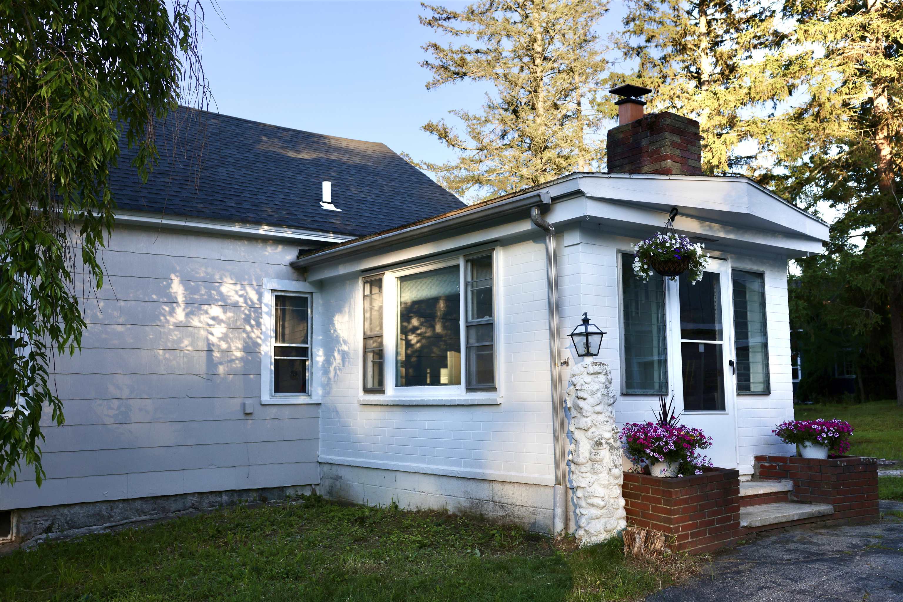 15 Warren Avenue Property Photo 3