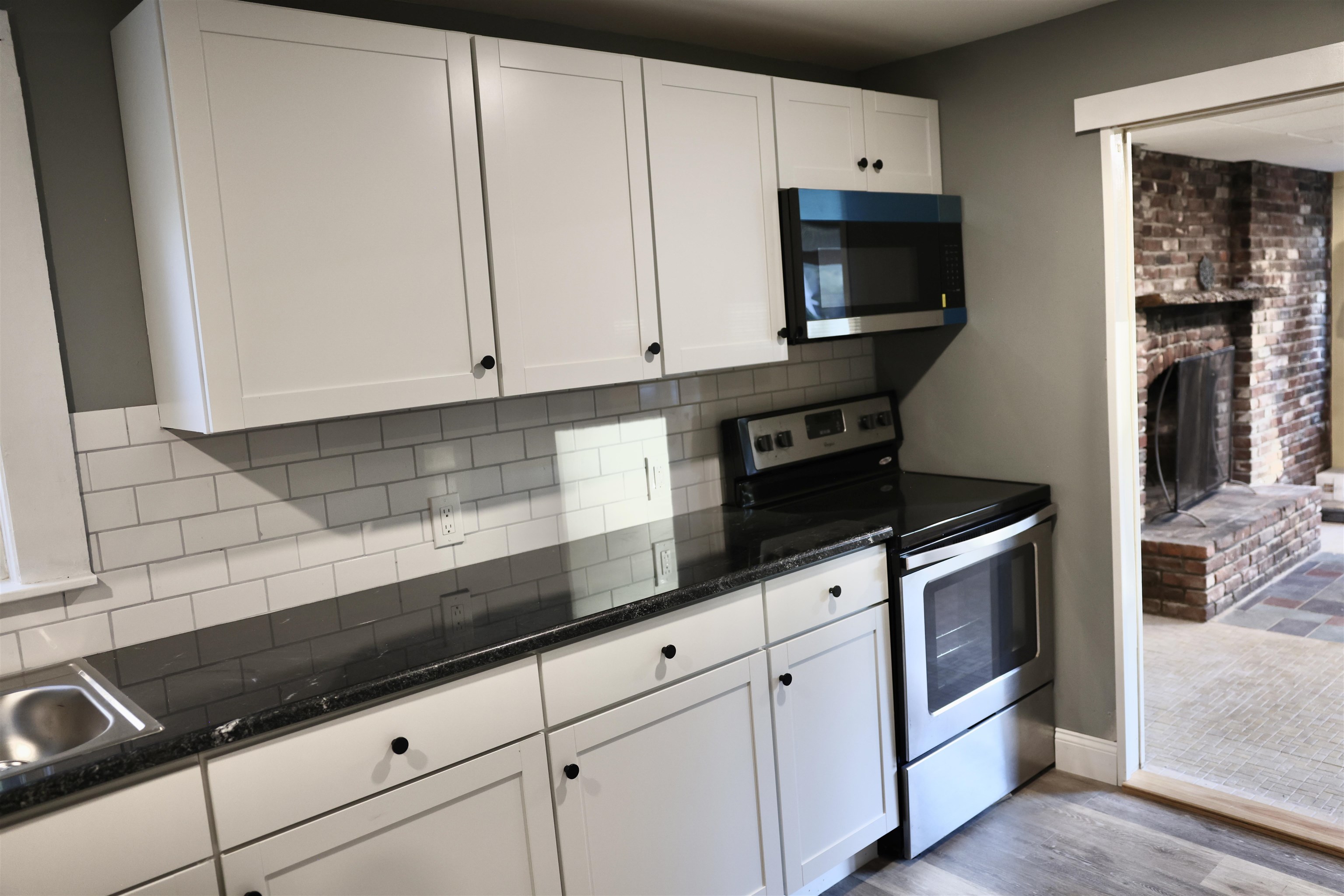 15 Warren Avenue Property Photo 6