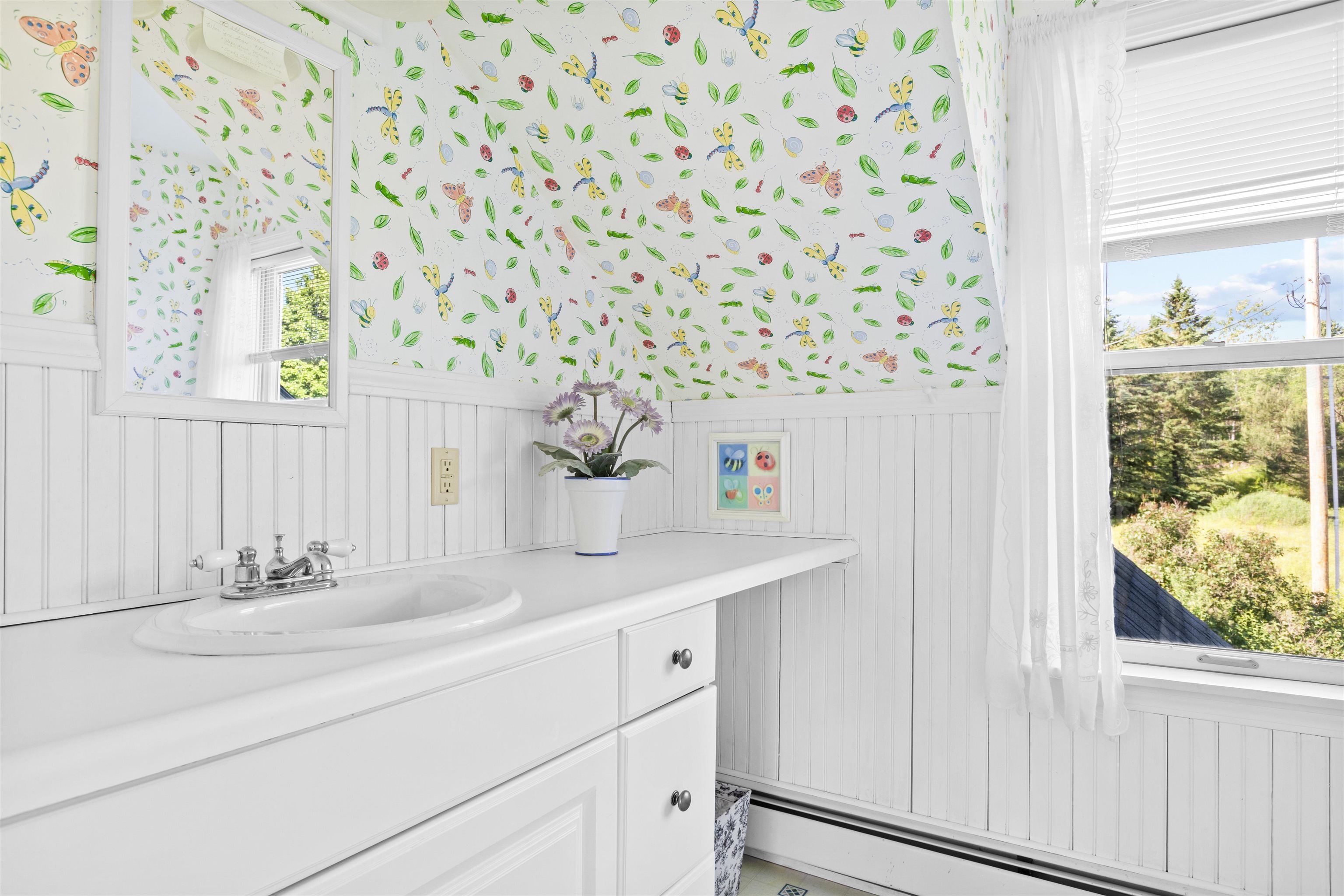884 Darling Hill Road Property Photo 33