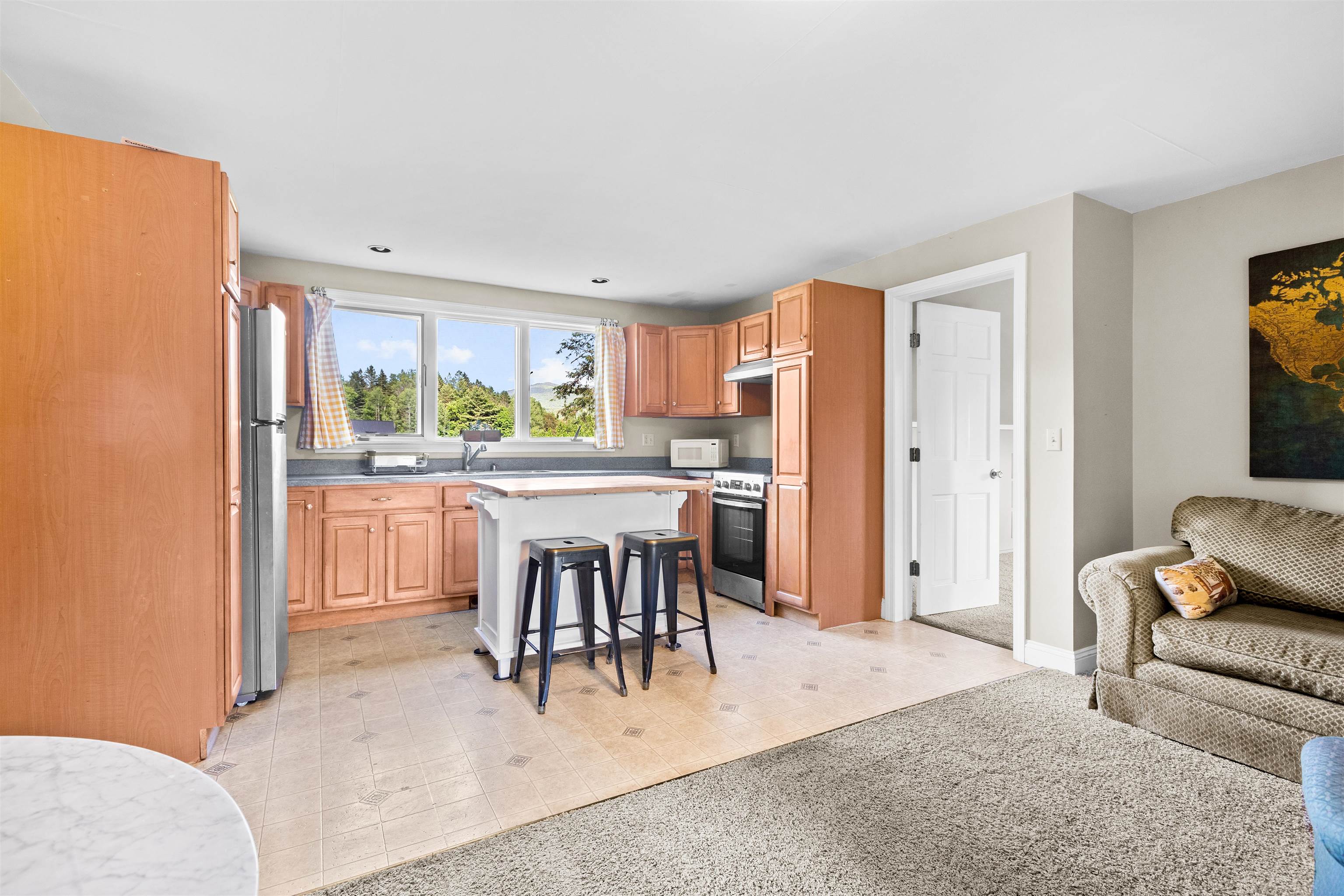 884 Darling Hill Road Property Photo 39