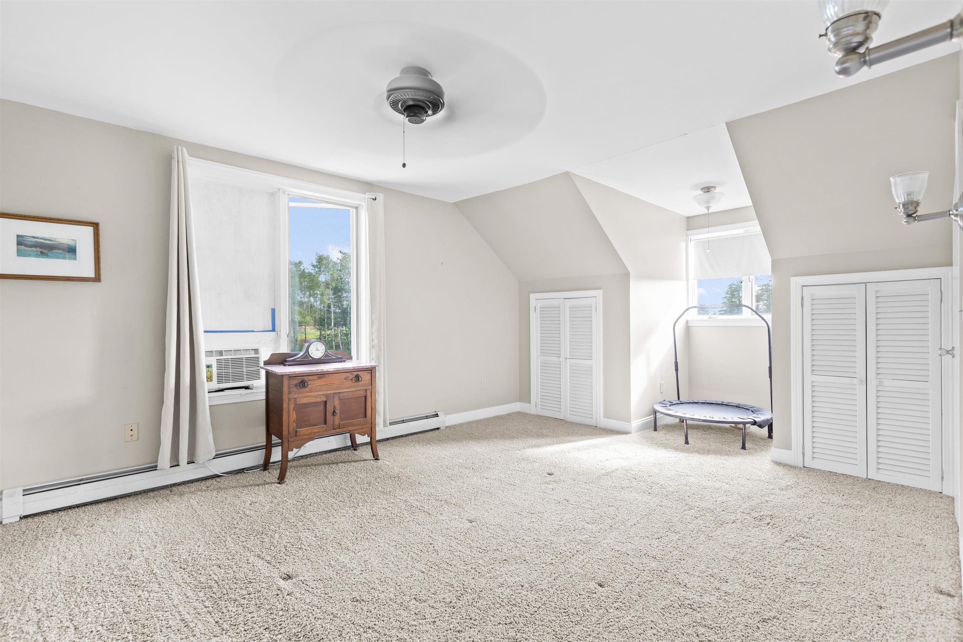 884 Darling Hill Road Property Photo 41