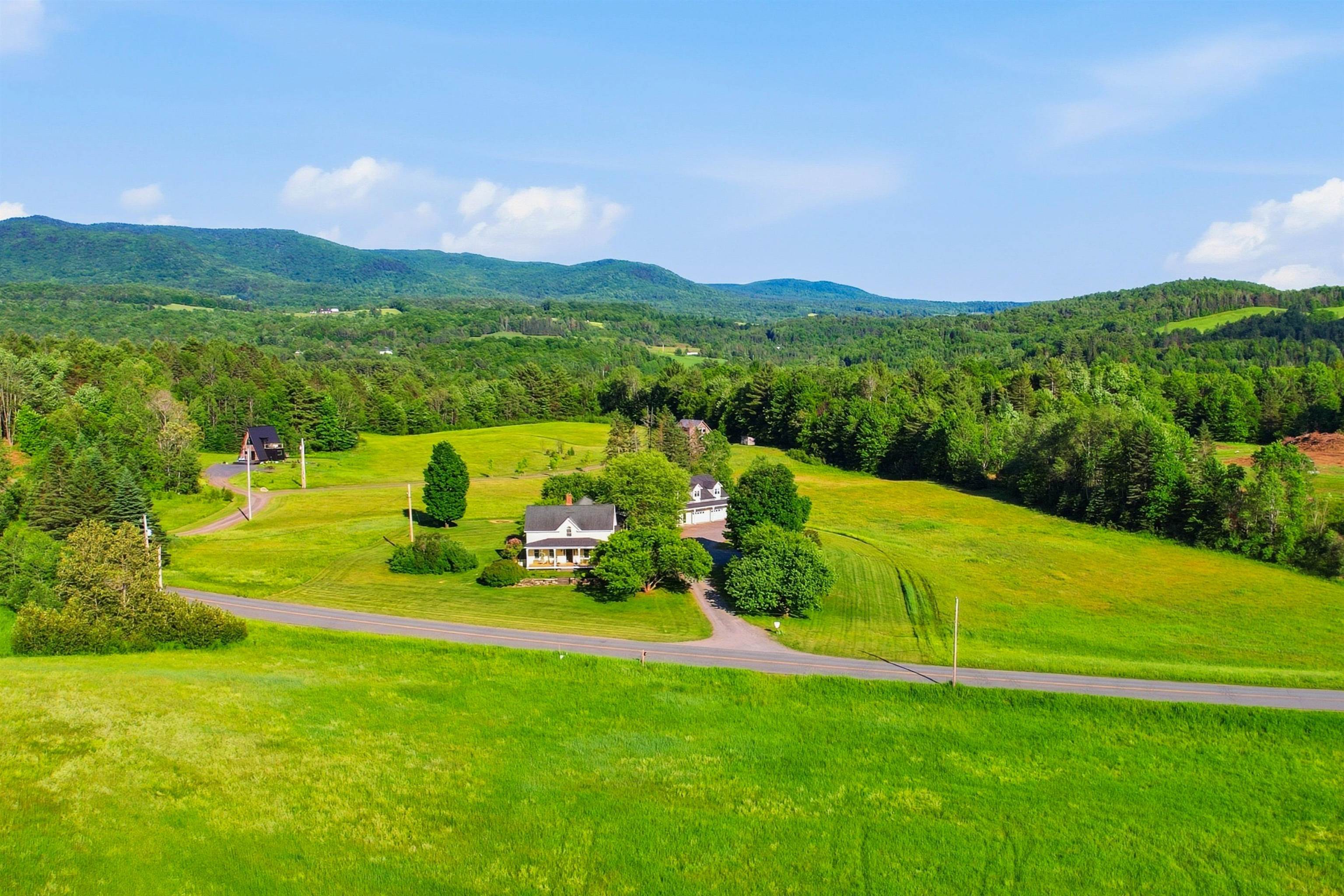 884 Darling Hill Road Property Photo 44