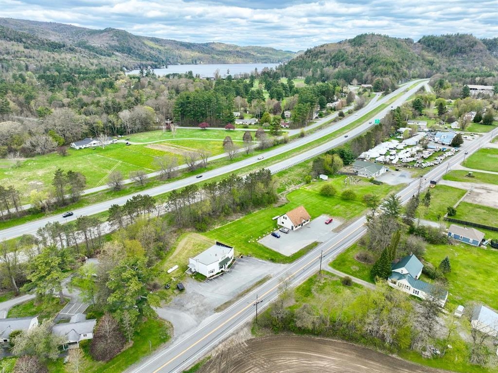 456 Us Route 5 S Property Photo 4