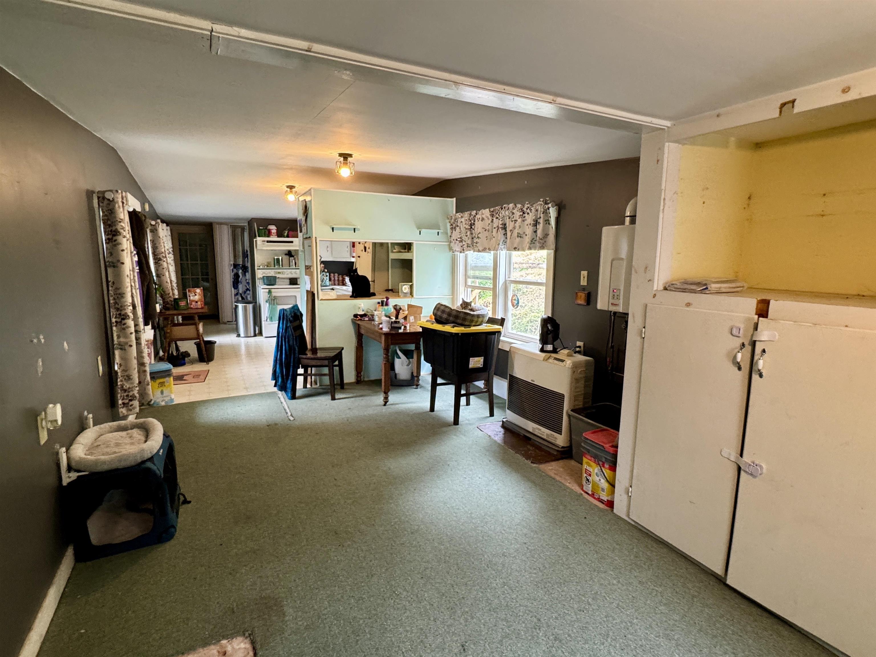 1049 Kingdom Road Property Photo 7