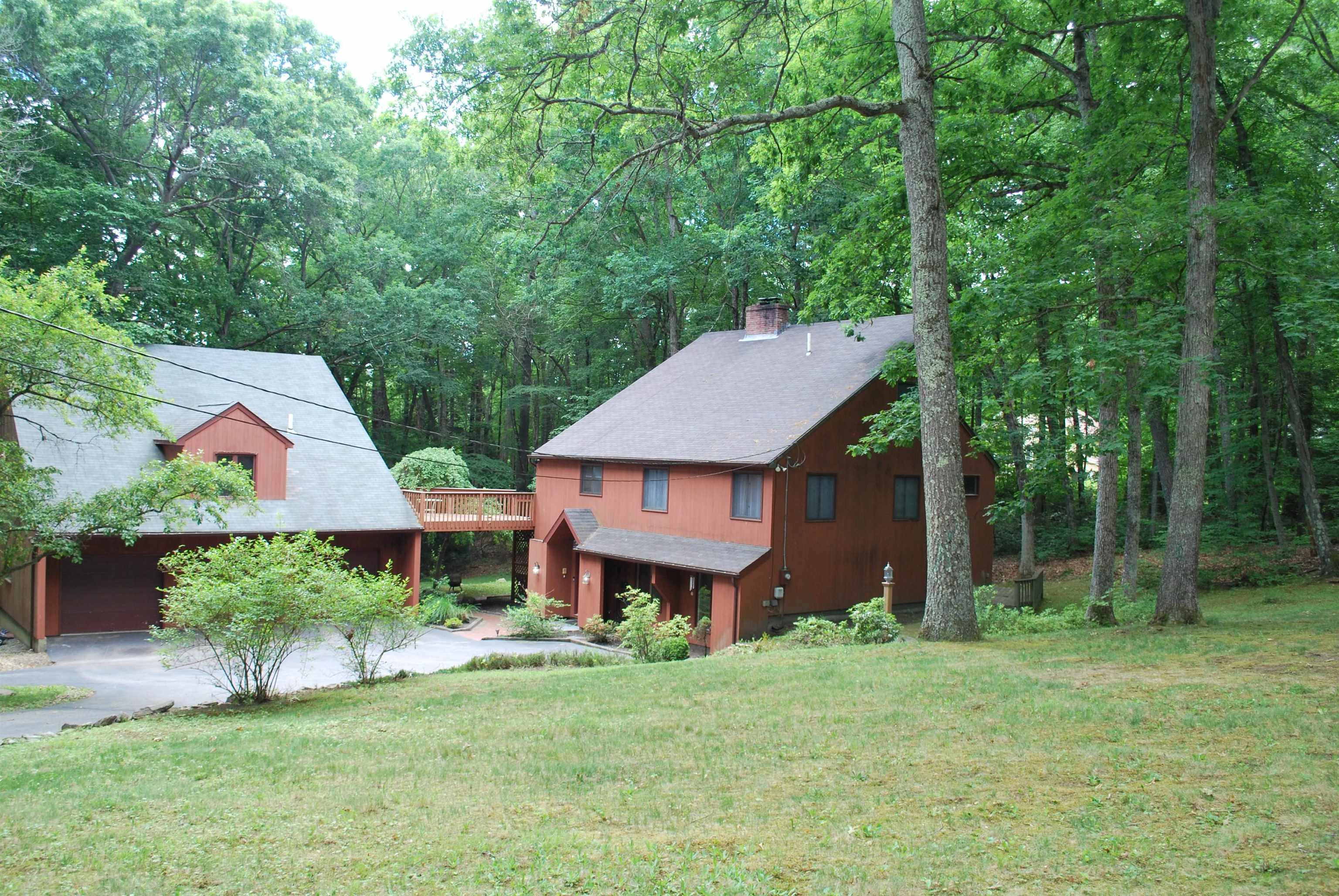 43 Camelot Drive Property Photo 5