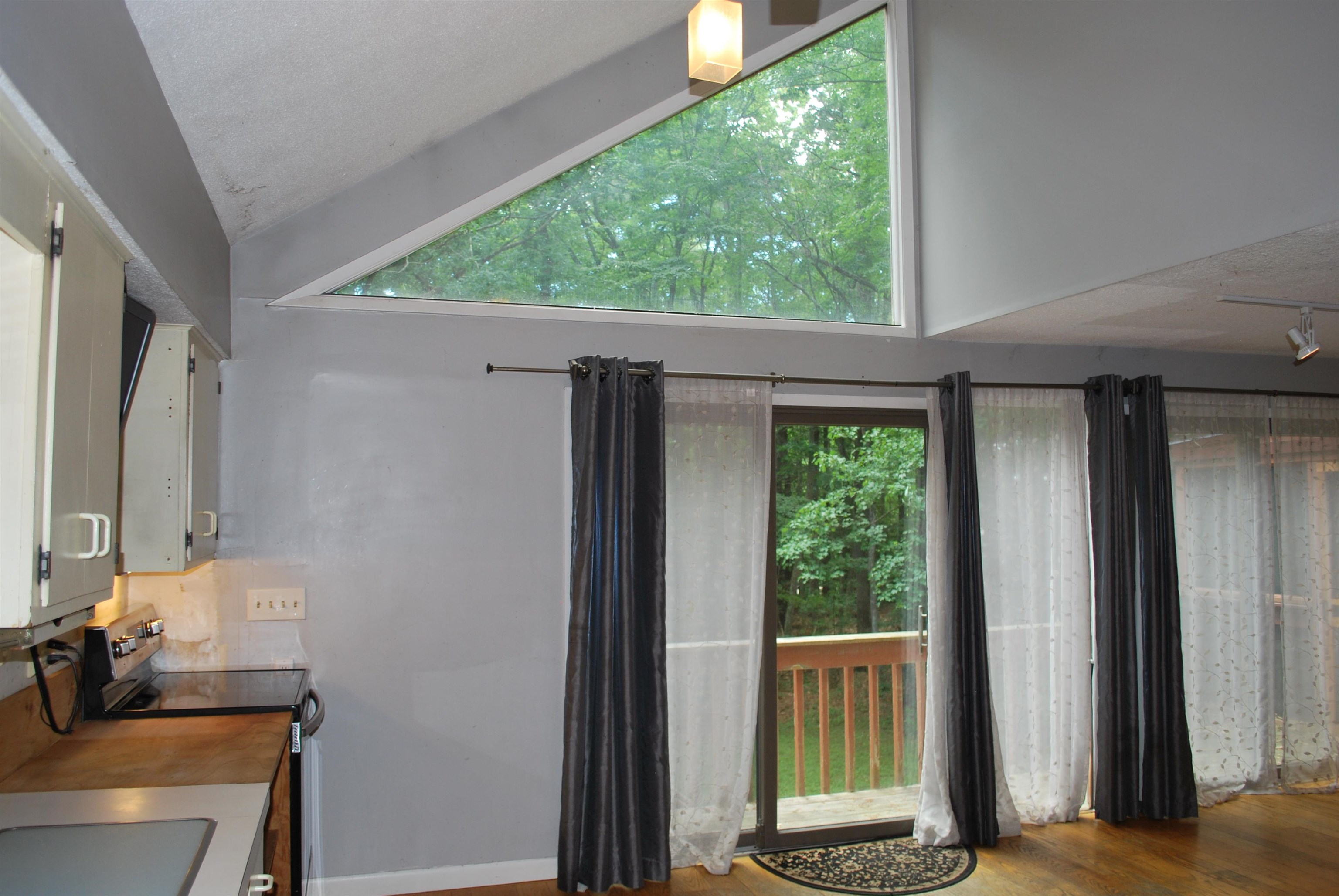 43 Camelot Drive Property Photo 29