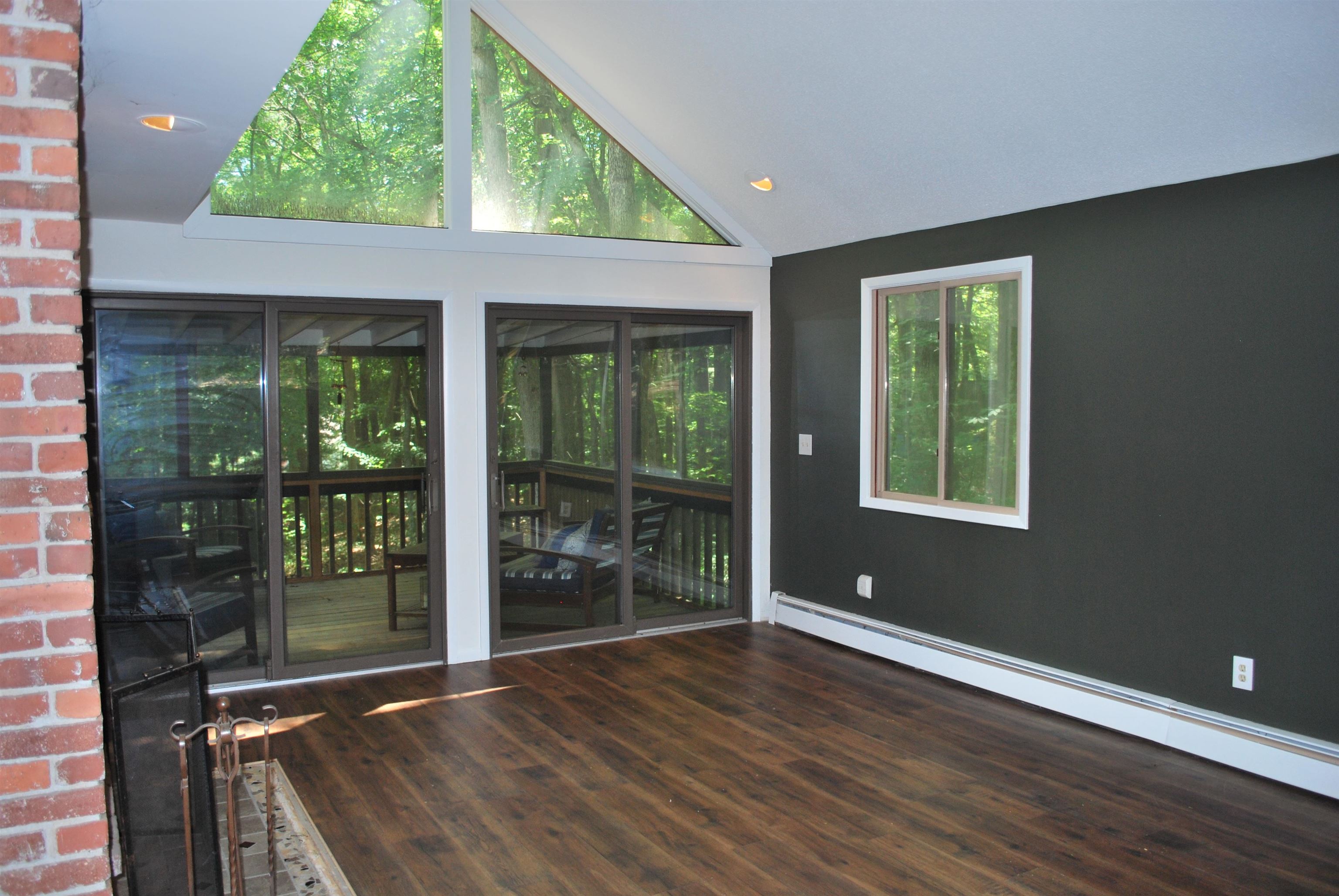 43 Camelot Drive Property Photo 39
