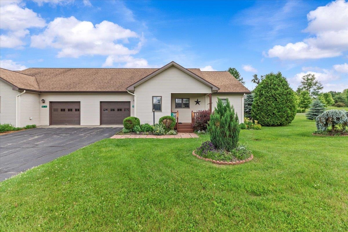 55 Jersey Way Property Photo 2