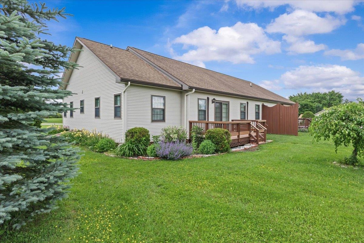 55 Jersey Way Property Photo 4