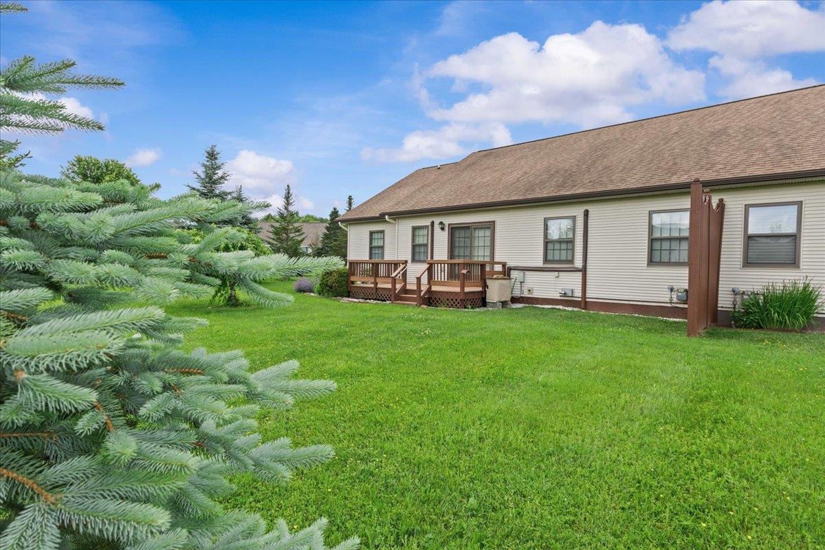 55 Jersey Way Property Photo 6