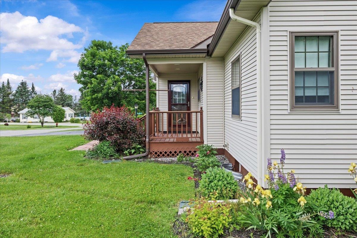 55 Jersey Way Property Photo 8