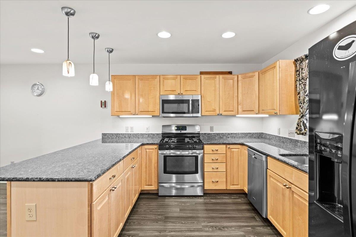 55 Jersey Way Property Photo 13