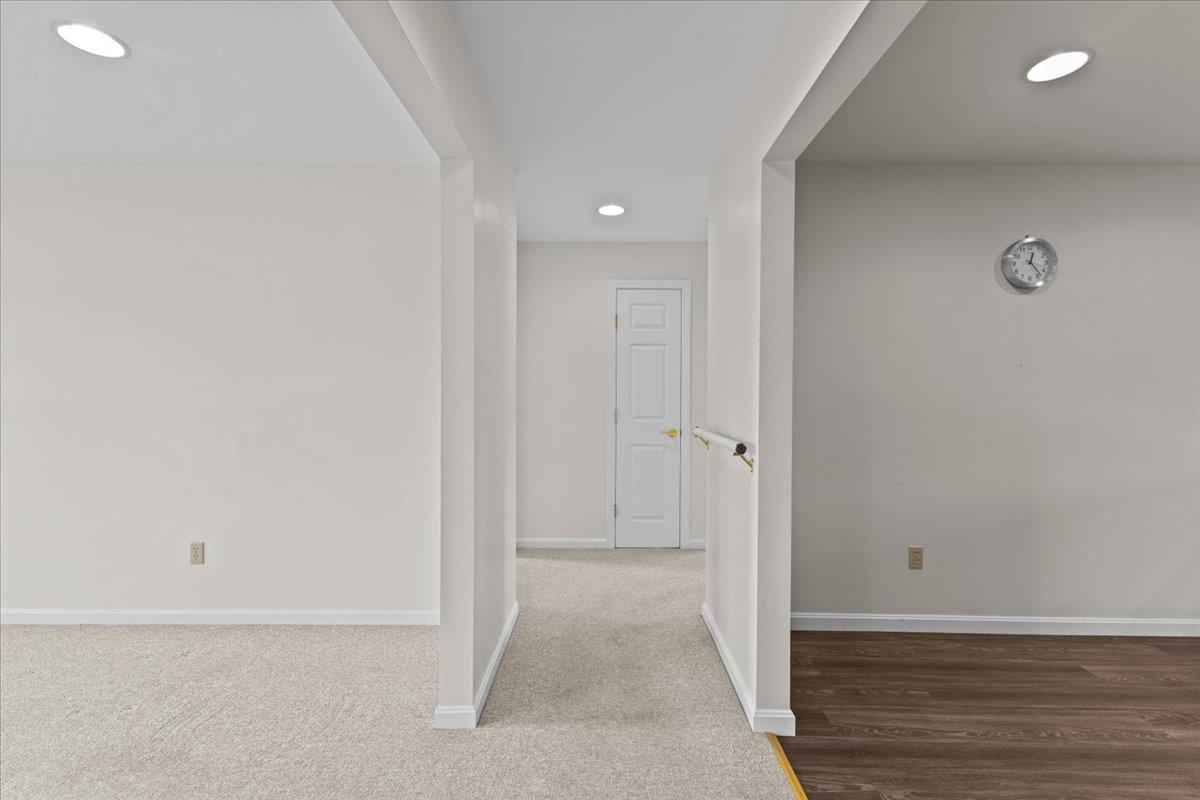55 Jersey Way Property Photo 33