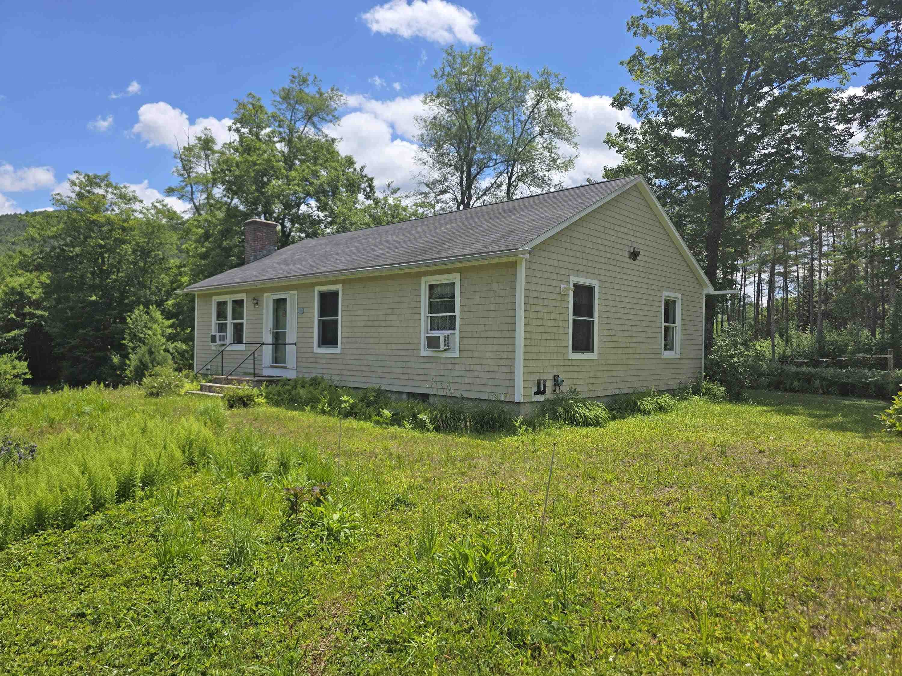439 Dover Road Property Photo 2