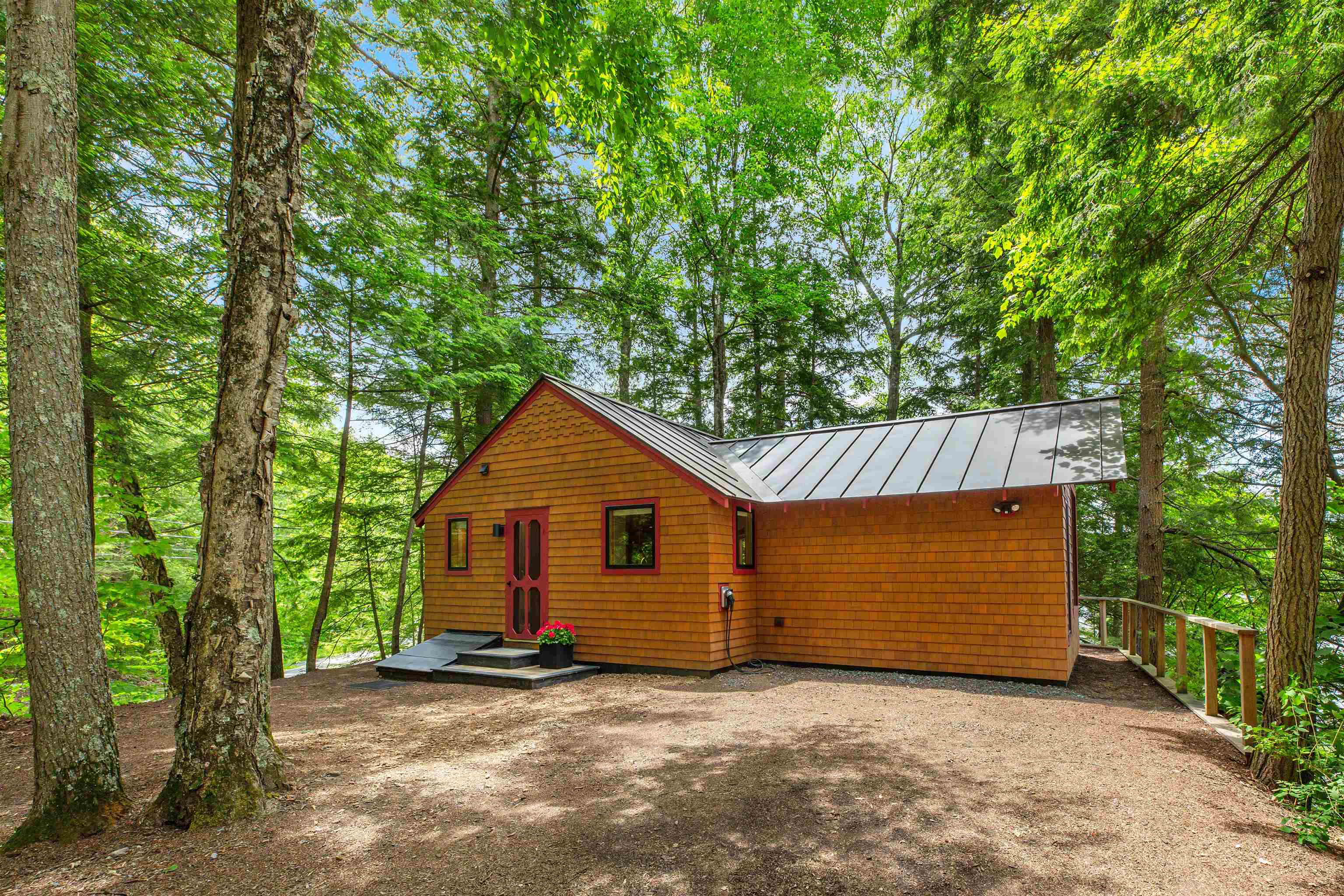 26 River Road Property Photo 1