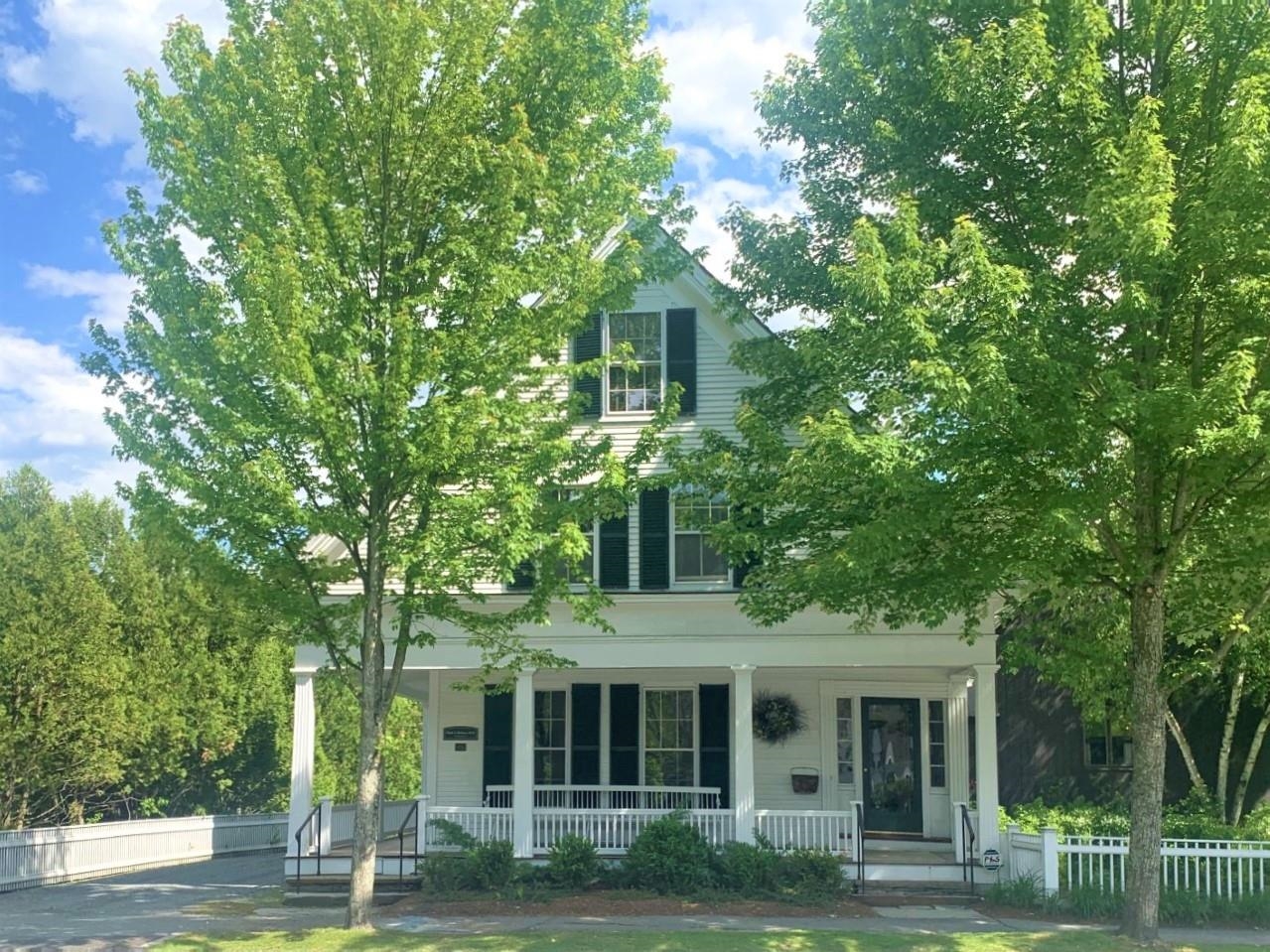 18 The Green Property Photo 3