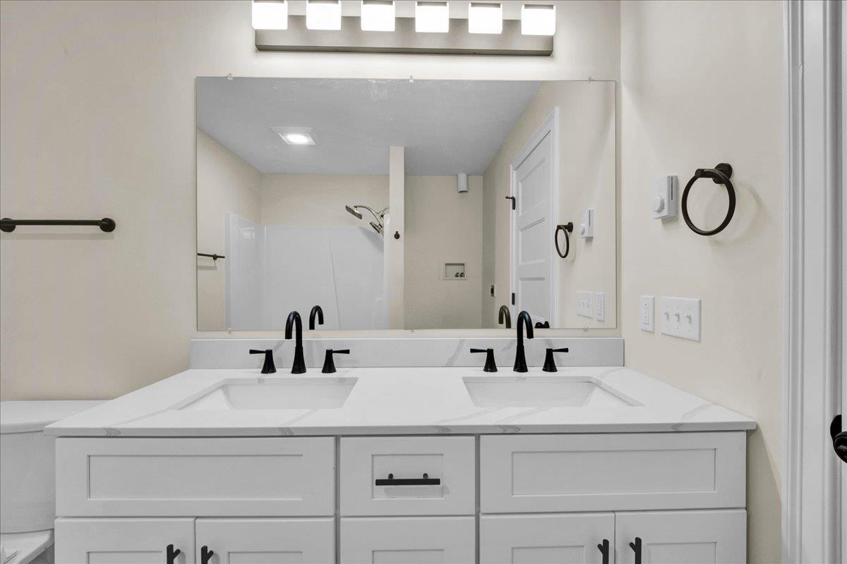 7 River Street Property Photo 16