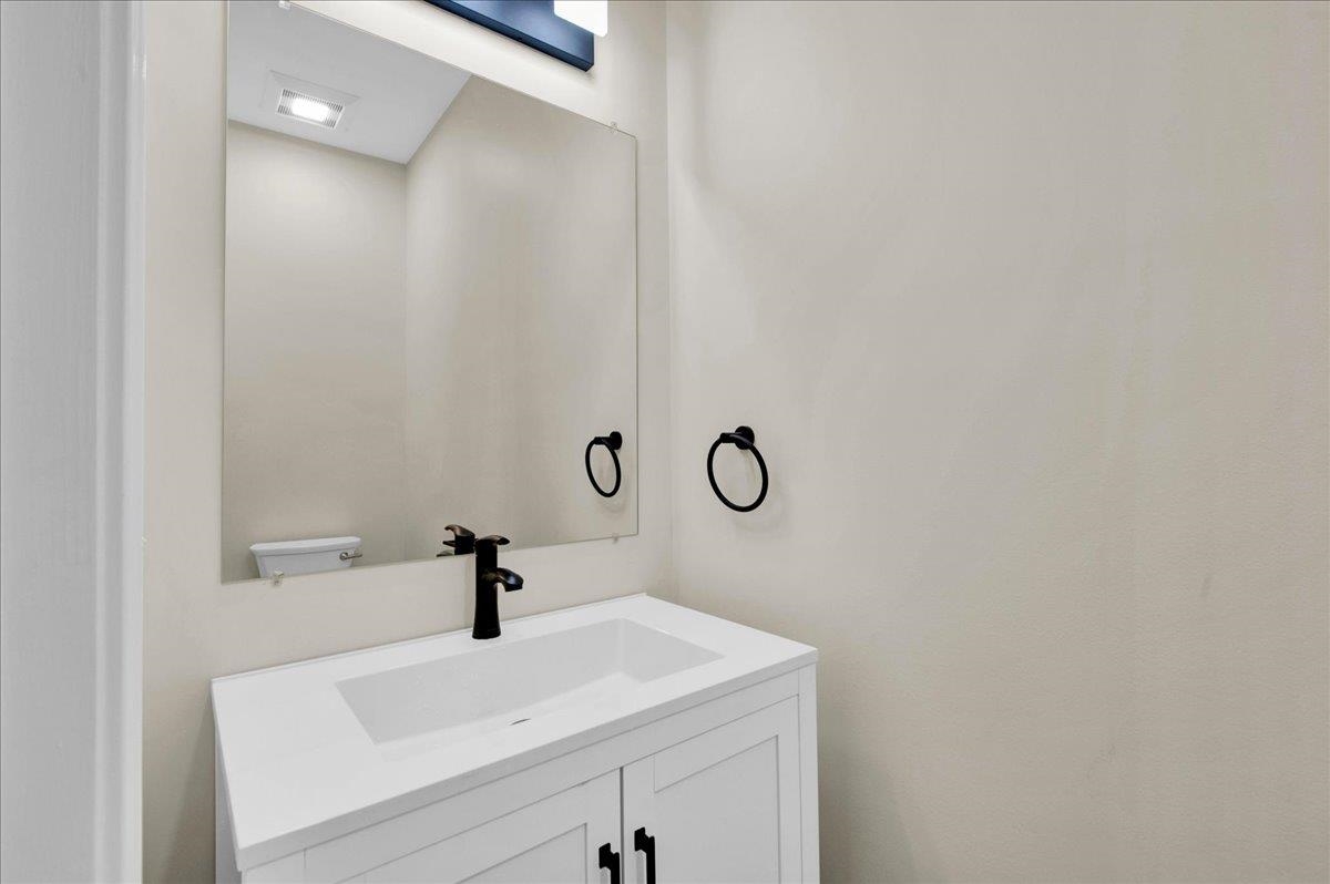 7 River Street Property Photo 21