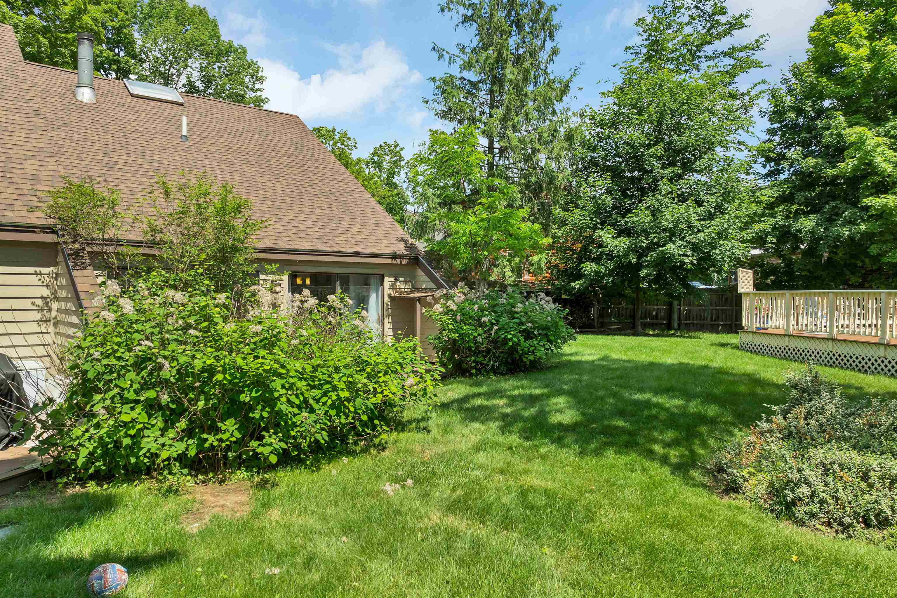 6 Loon Valley Road Property Photo 4