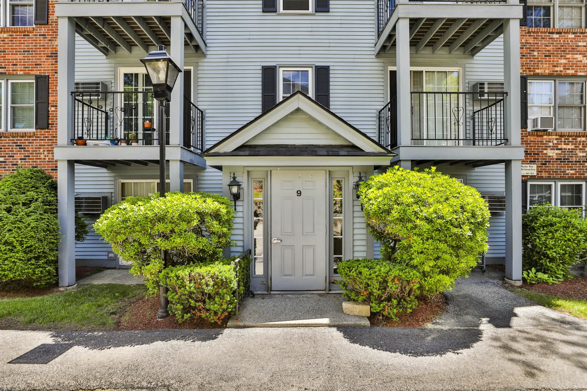 9 Northbrook Drive Property Photo 6