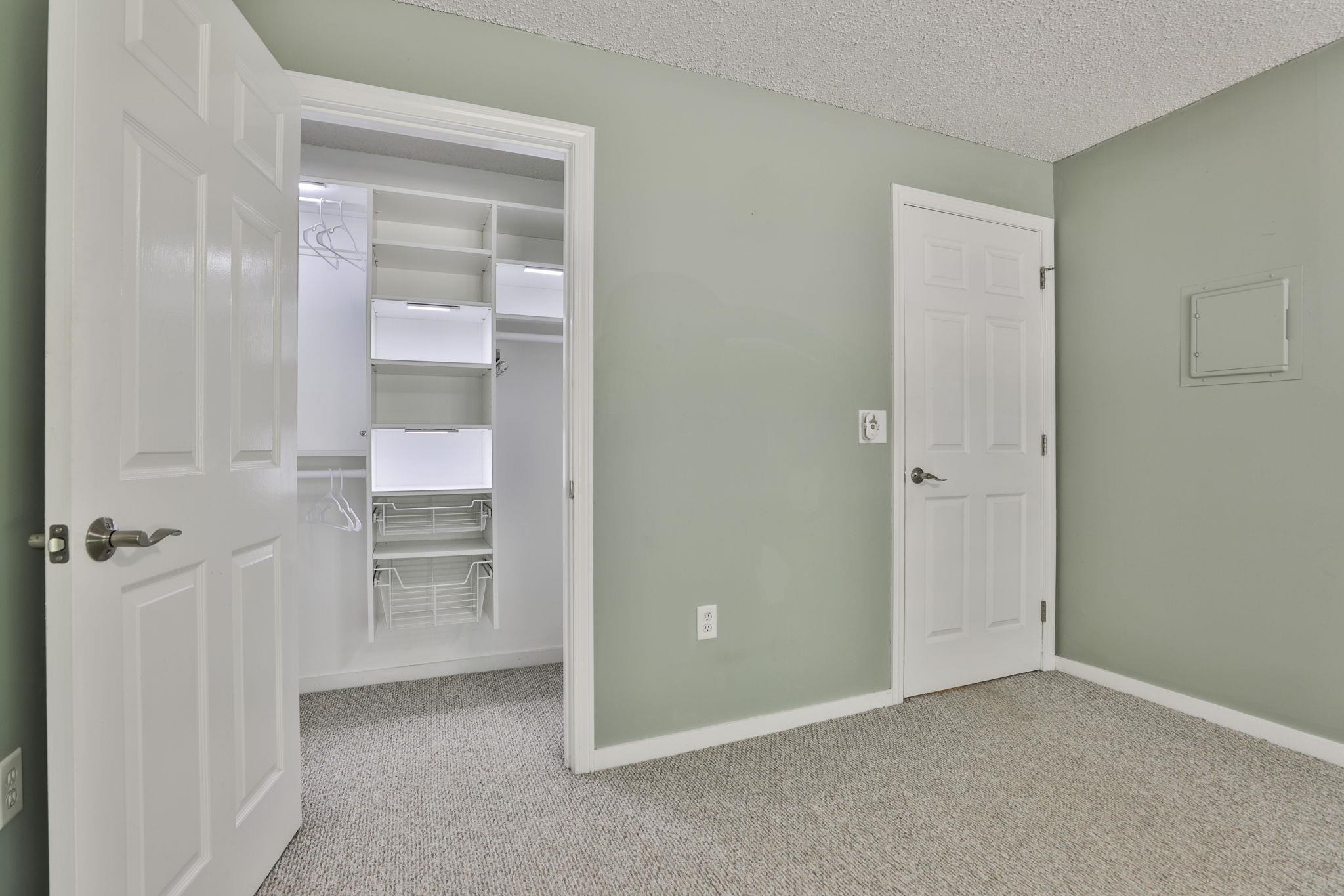9 Northbrook Drive Property Photo 21