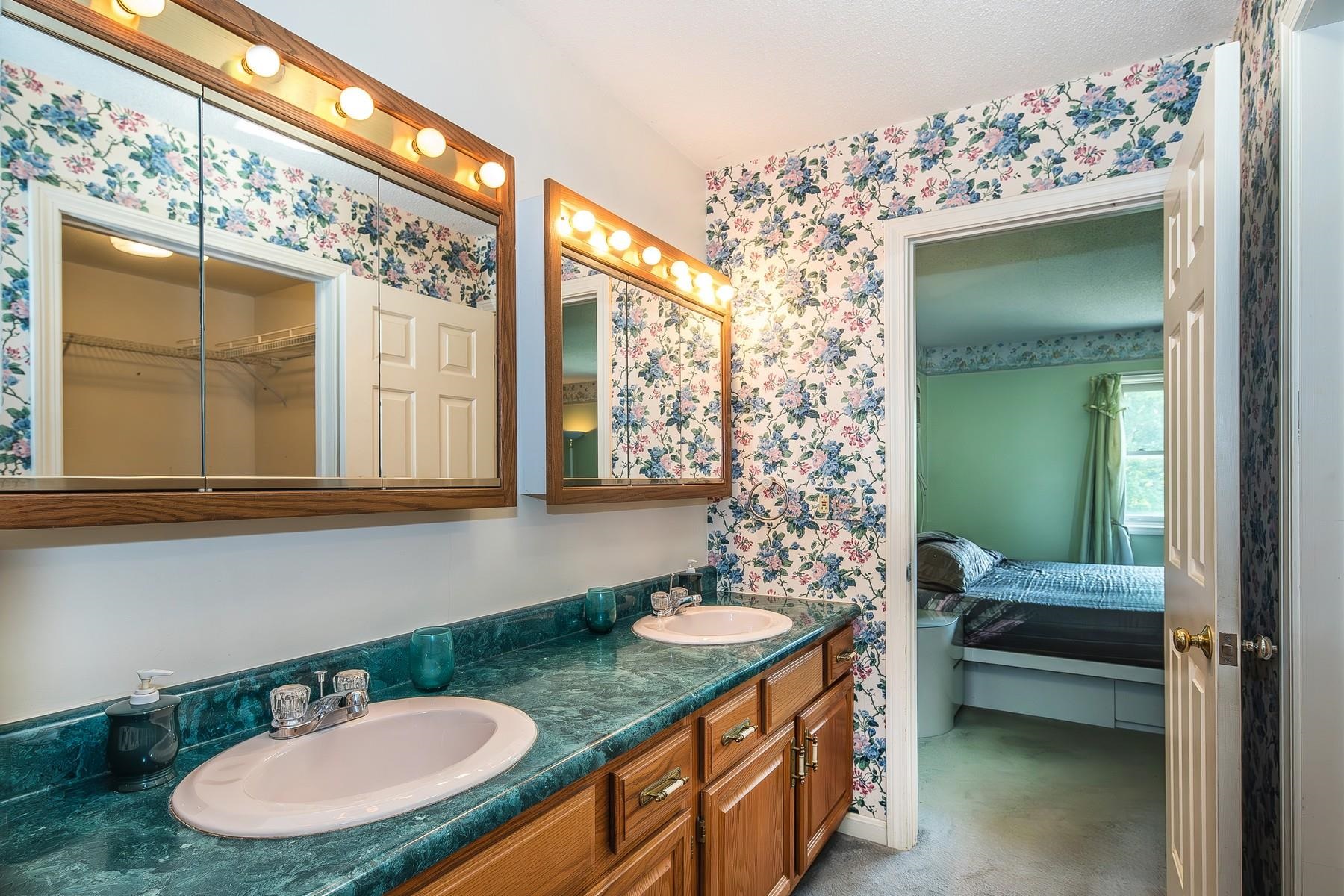 6 Moon Brook Drive Property Photo 24