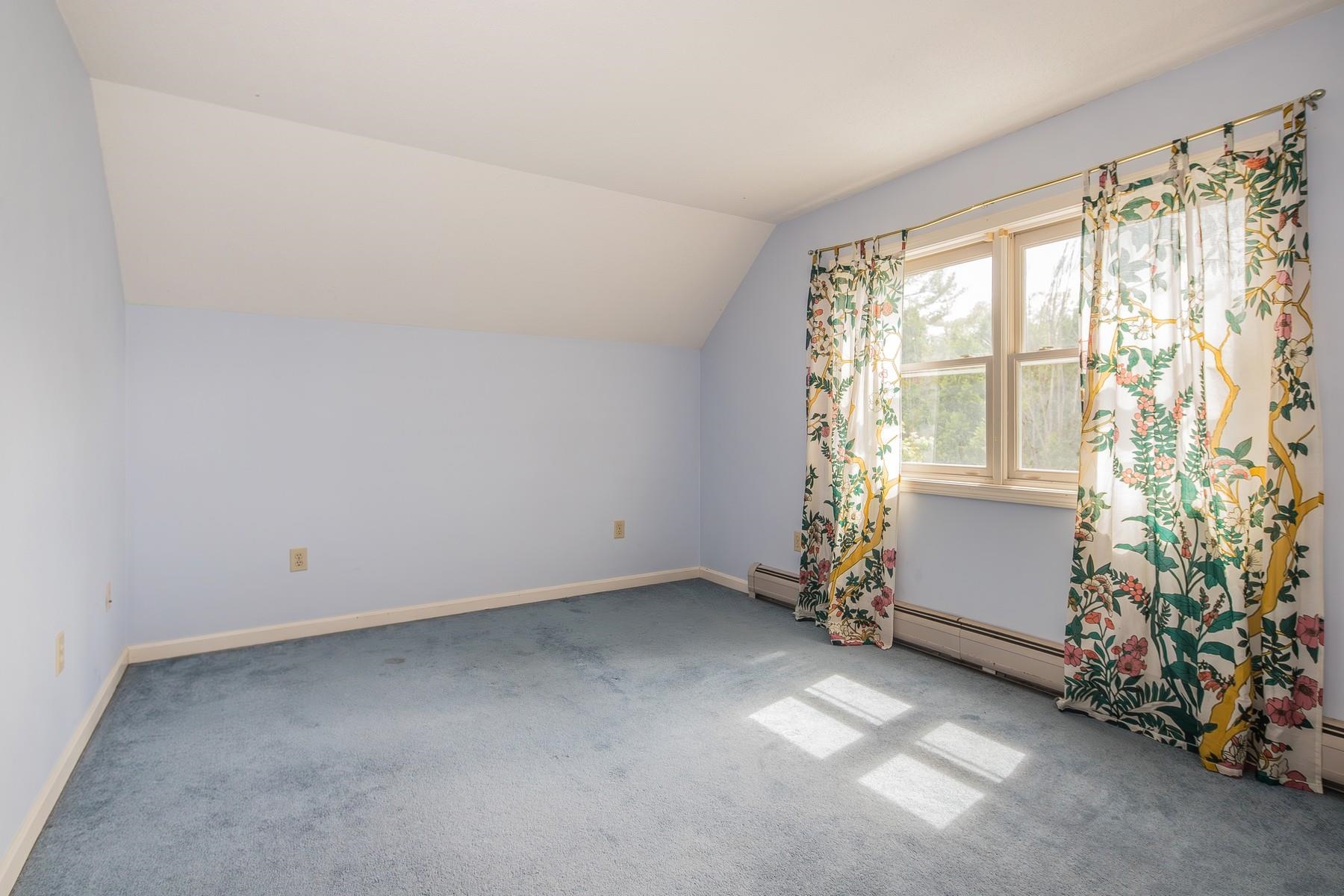 6 Moon Brook Drive Property Photo 27