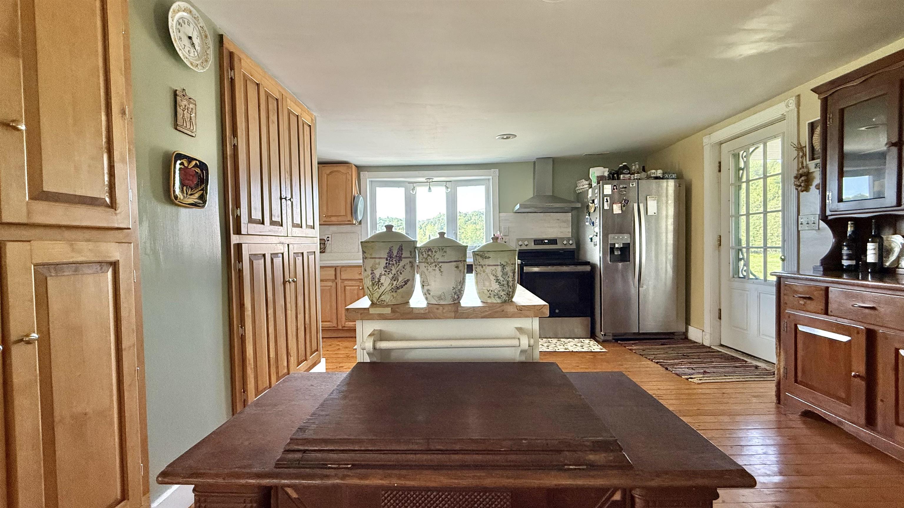 1823 Lost Nation Road Property Photo 8
