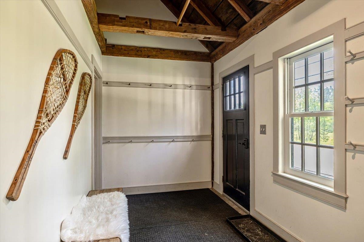 4780 Mountain Road Property Photo 4
