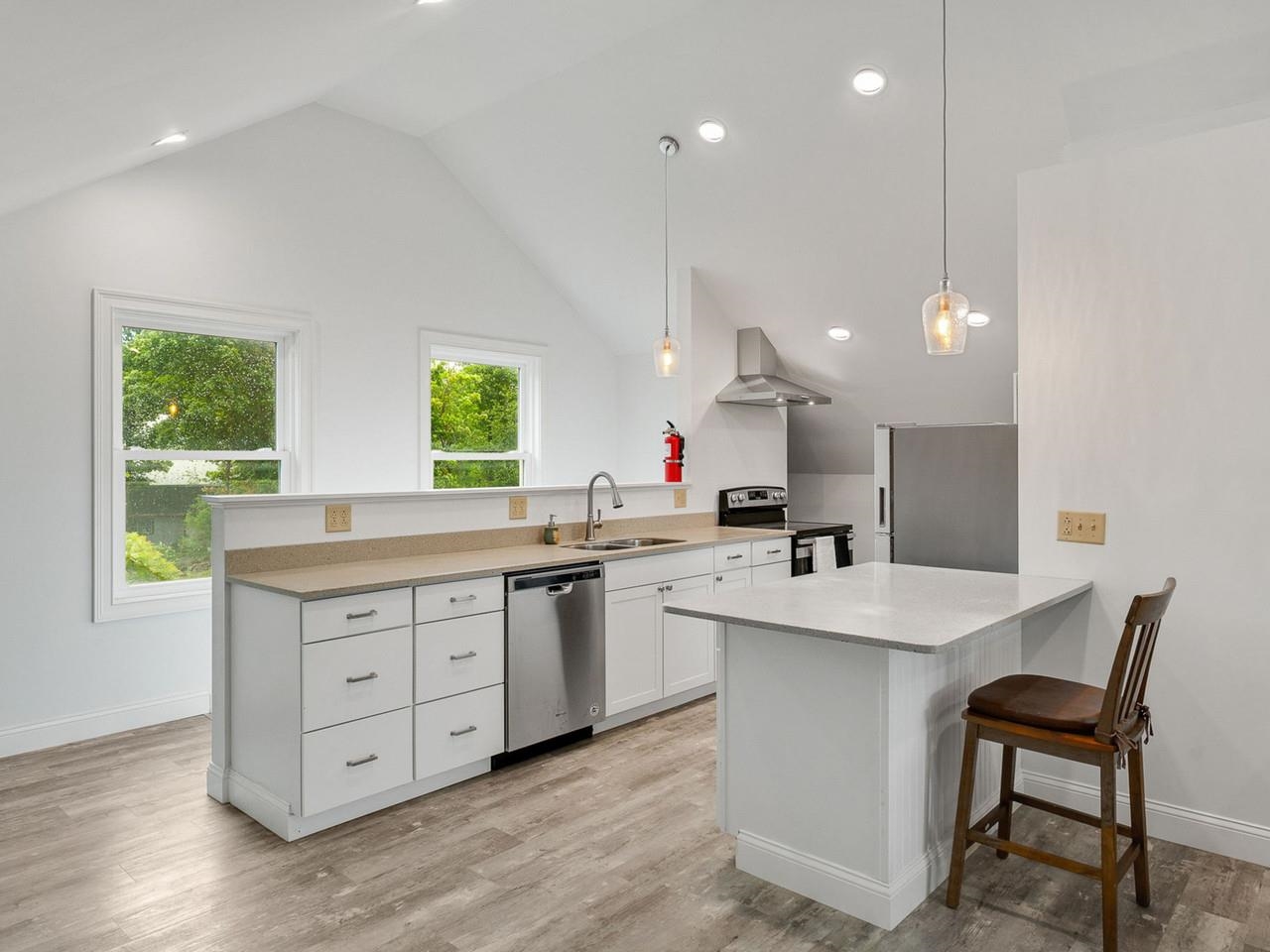 1233 Satterly Road Property Photo 39