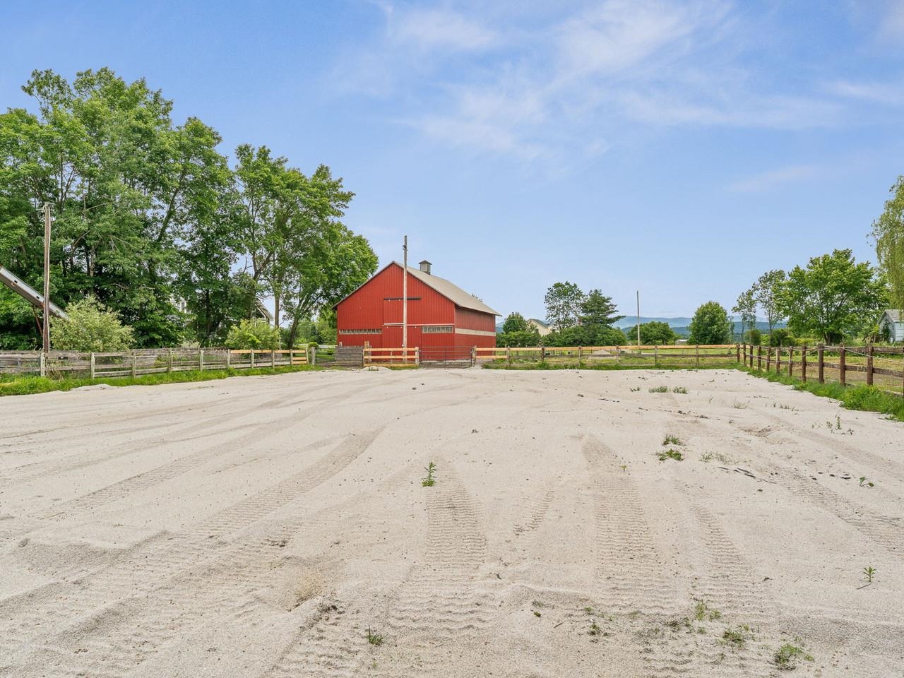 1233 Satterly Road Property Photo 50