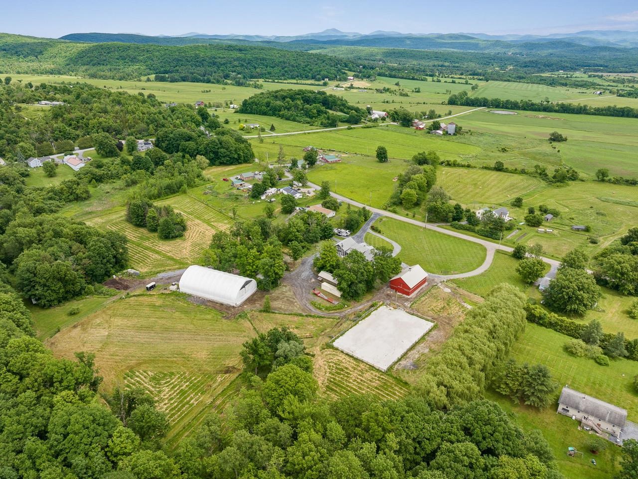 1233 Satterly Road Property Photo 57