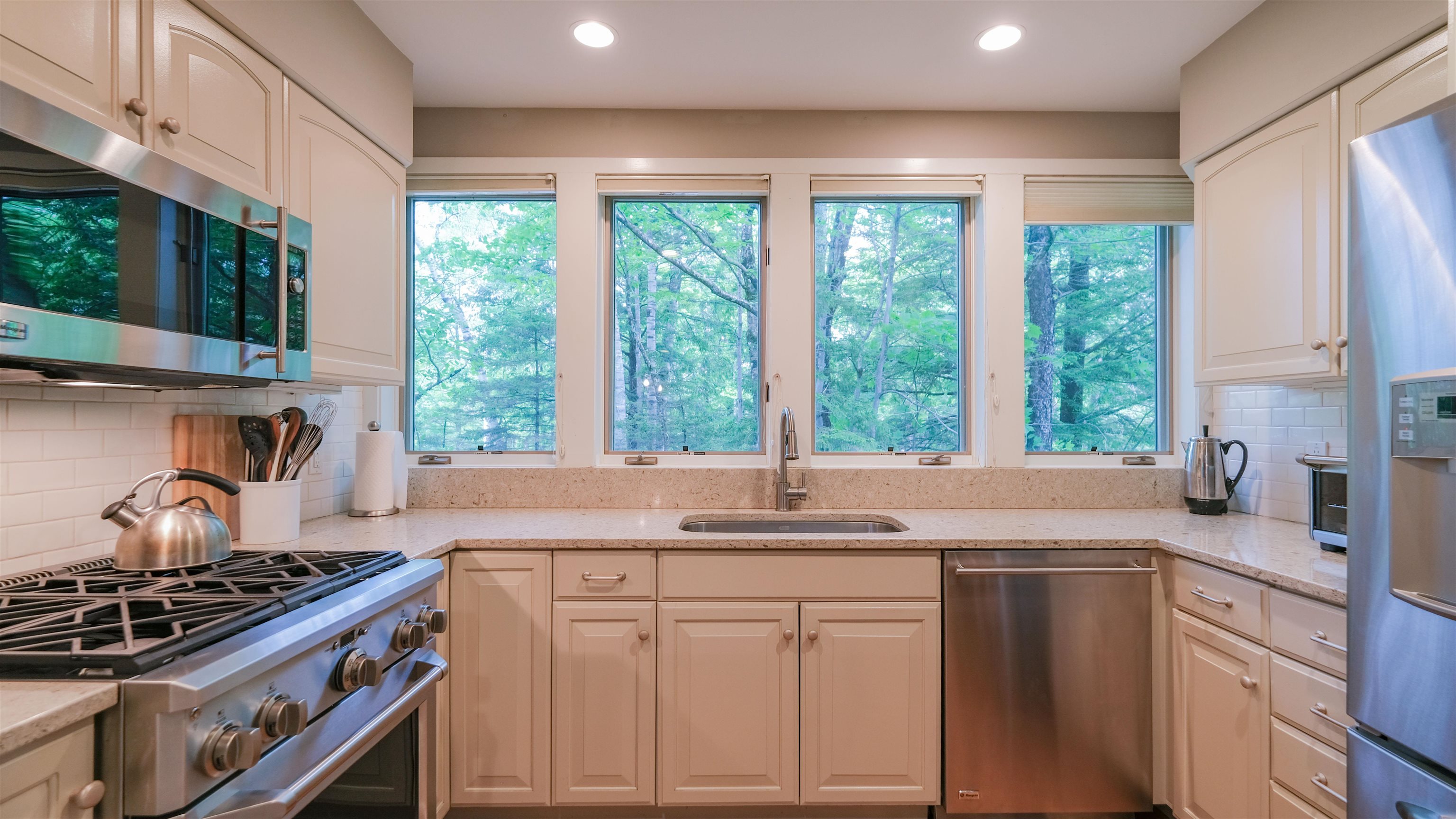 24 Ledgewood Road Property Photo 12