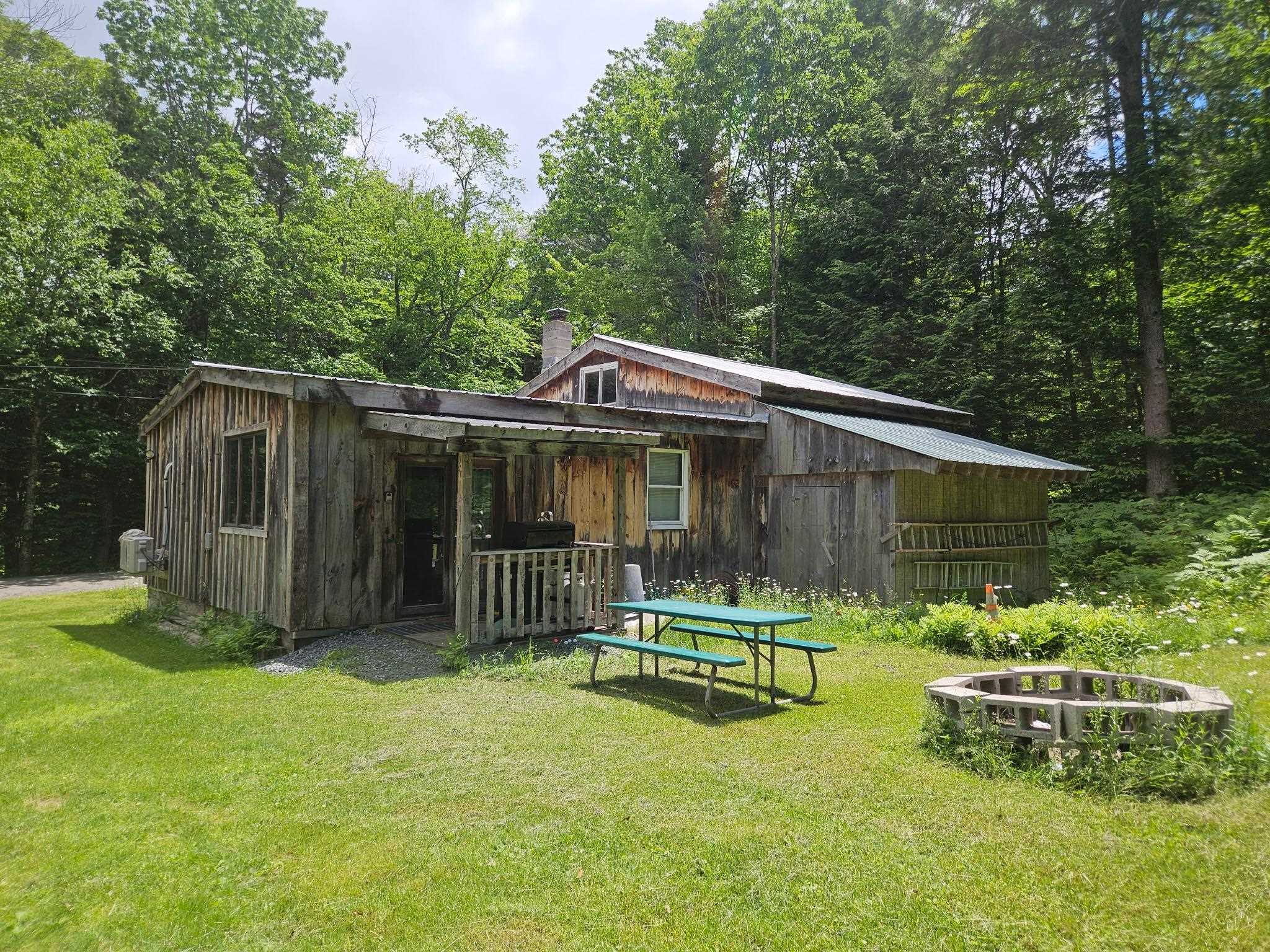 279 North Street Property Photo 1
