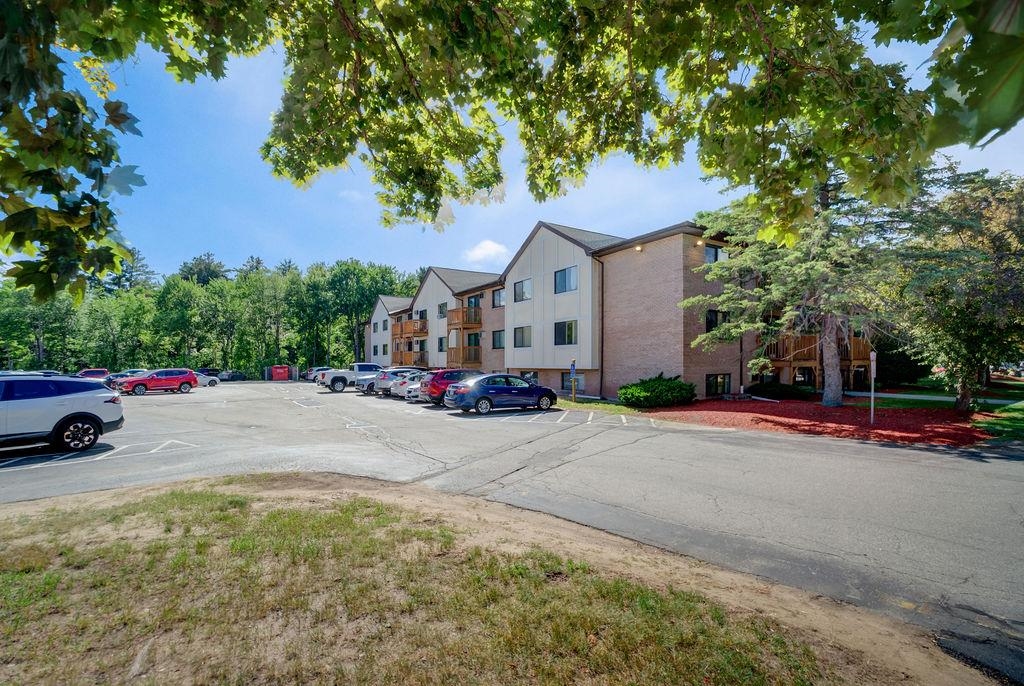 5 Lancelot Court Property Photo 1