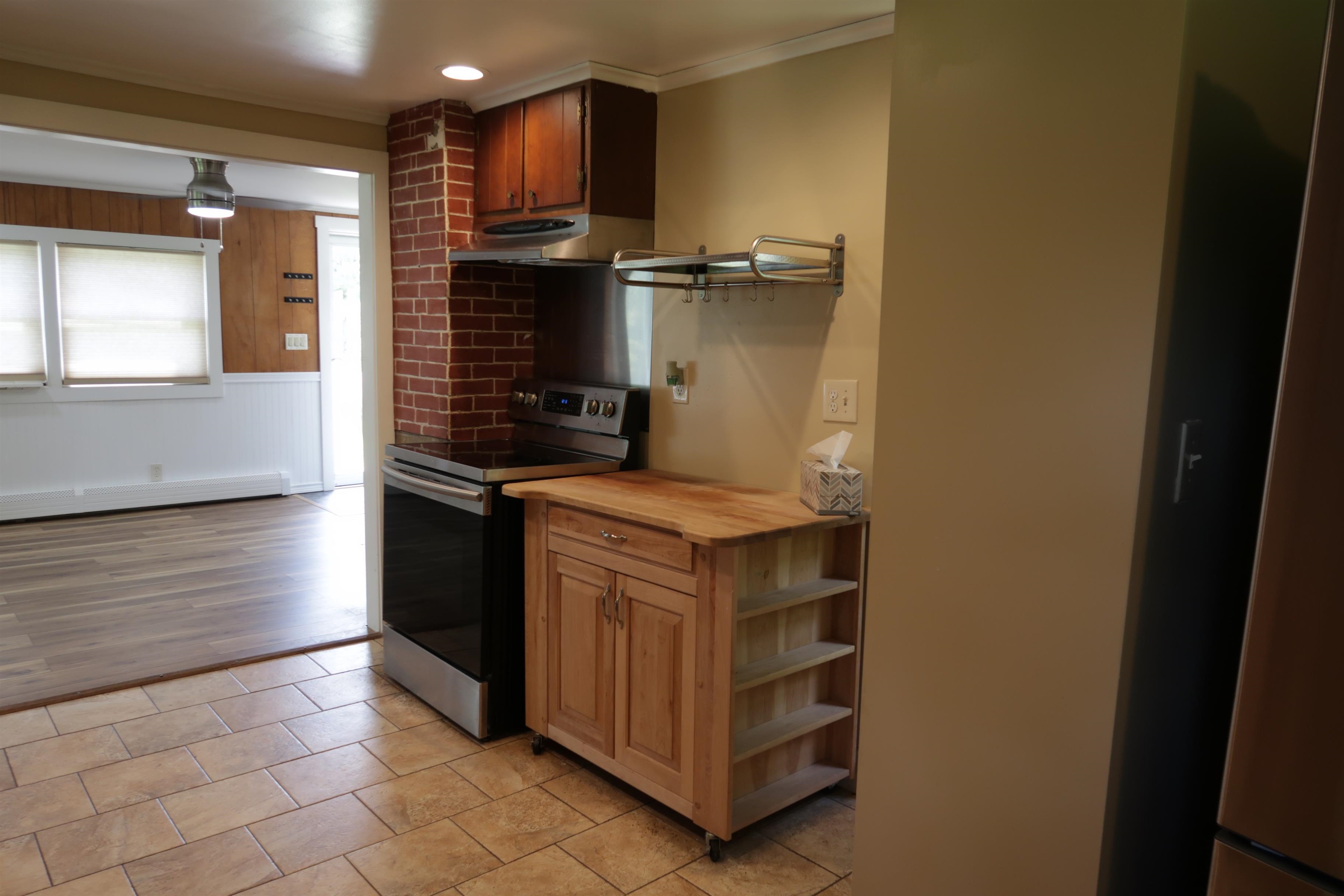 82 Calais Road Property Photo 10