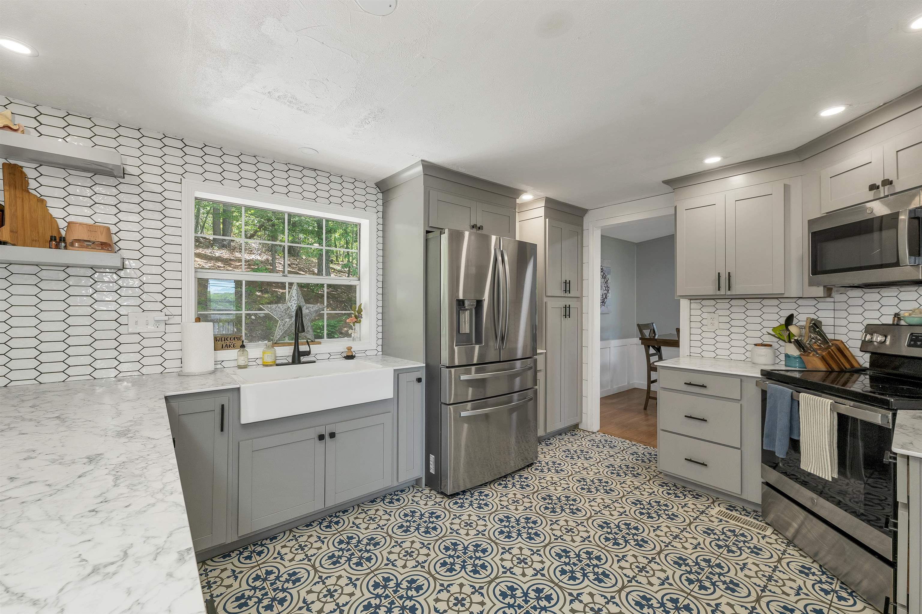 165 South Shore Road Property Photo 4