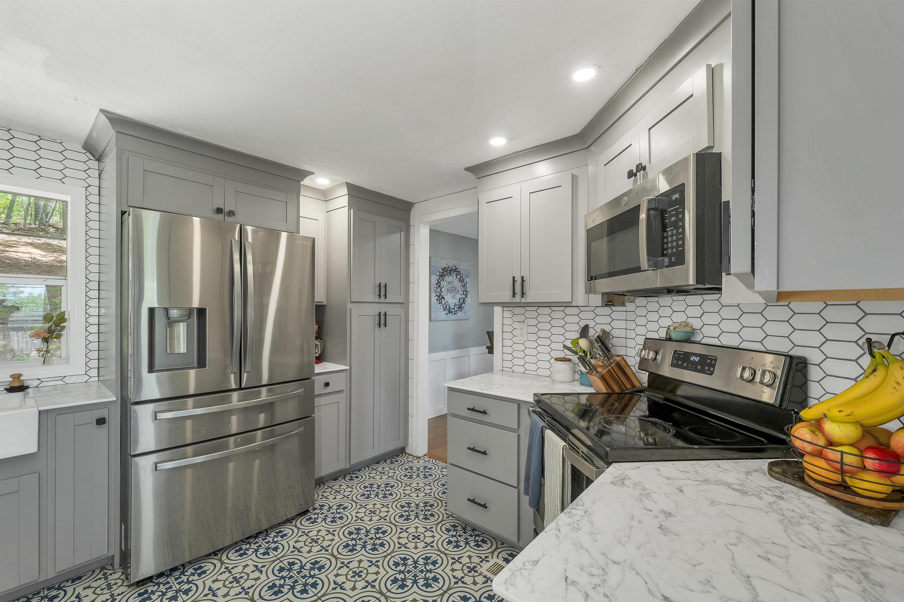 165 South Shore Road Property Photo 10