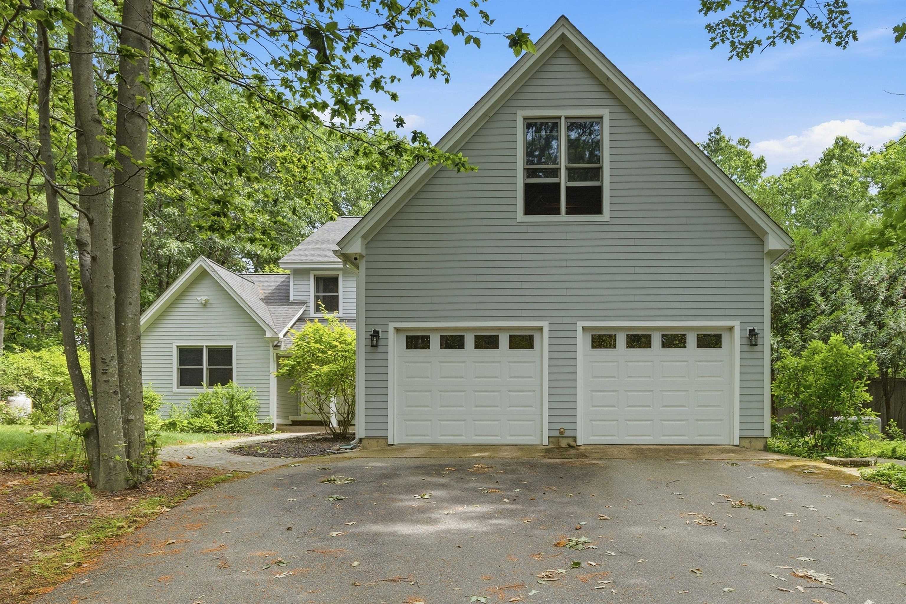 8 Freshet Road Property Photo 2