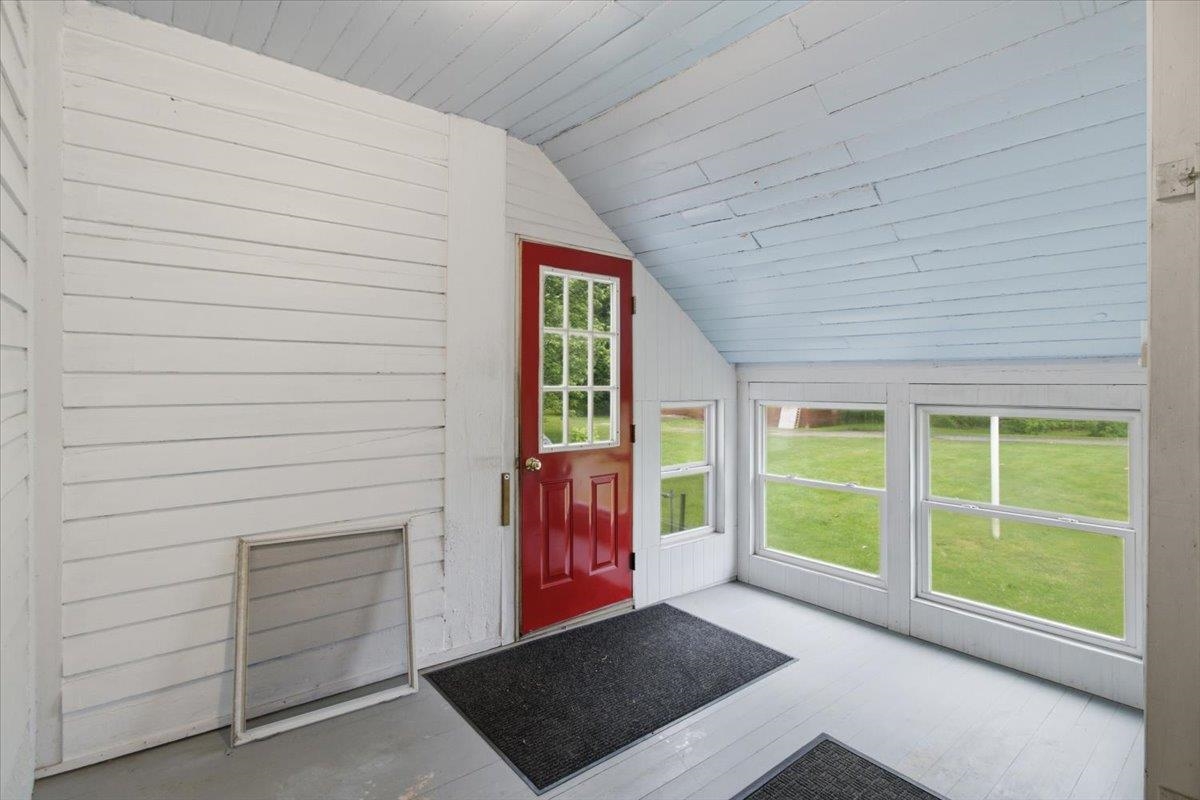 105 Hicks Avenue Property Photo 3