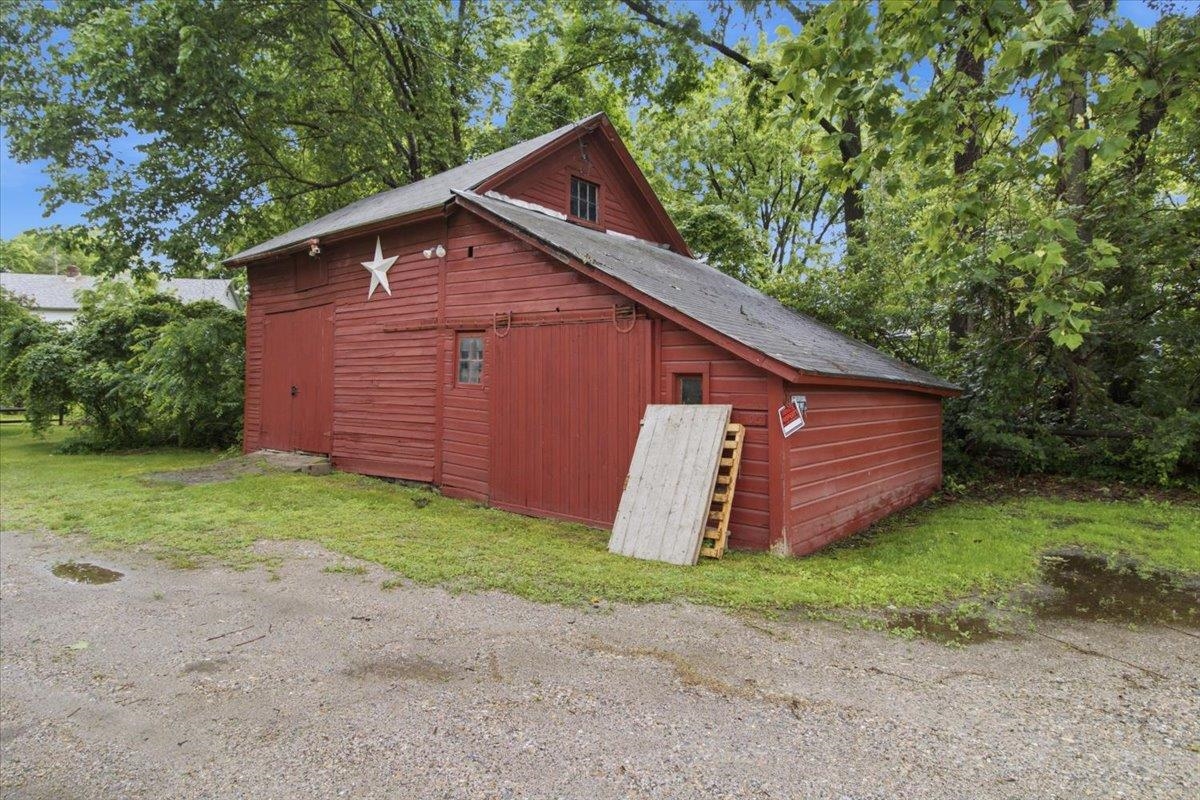 105 Hicks Avenue Property Photo 37