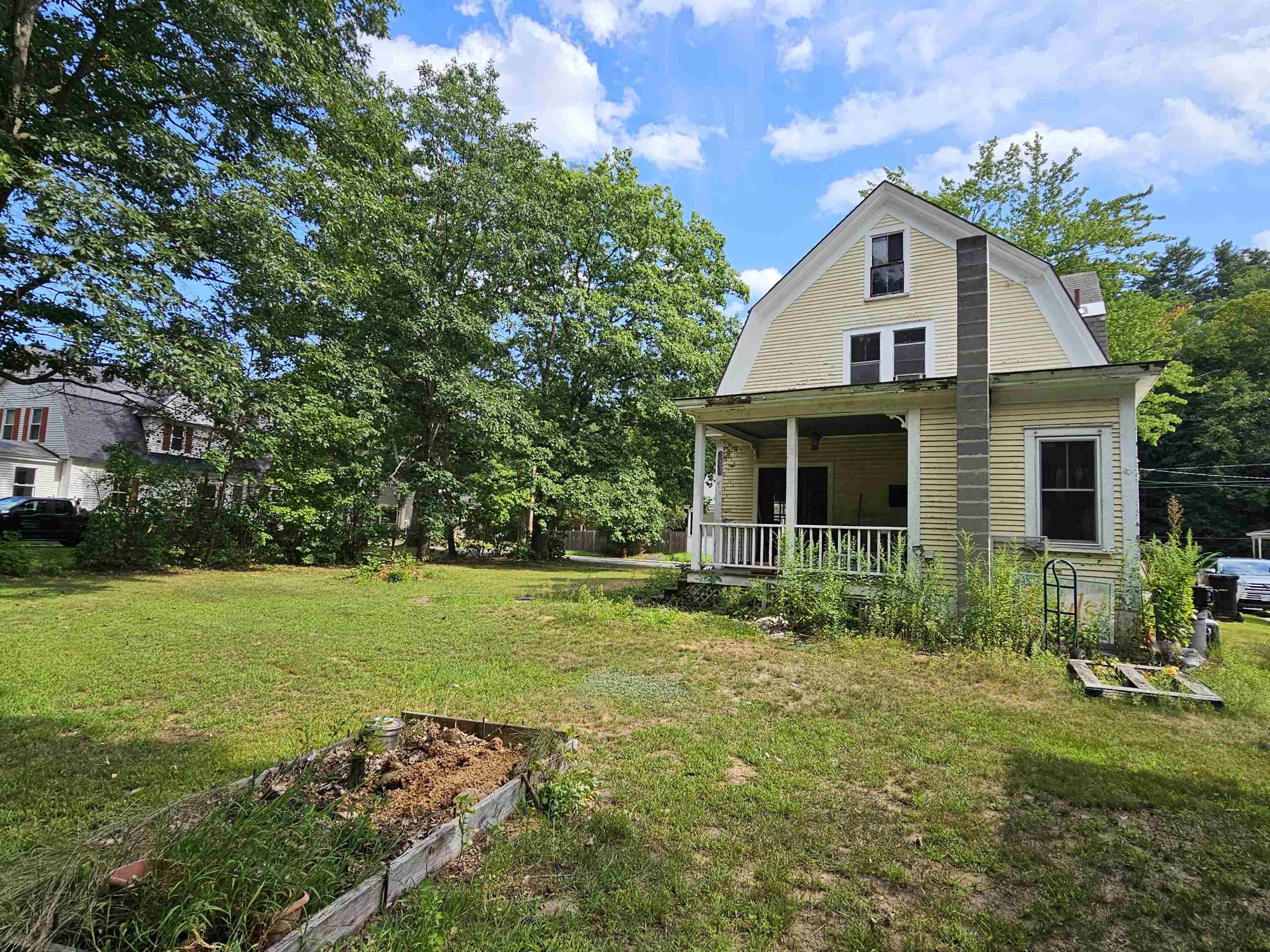 43 Woodland Street Property Photo 1