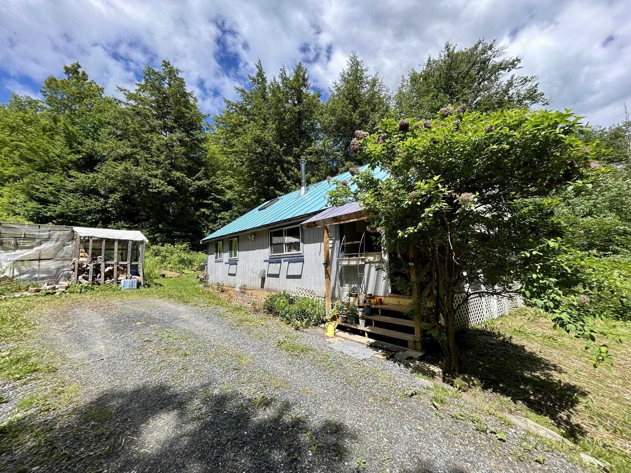 8 Mary White Road Property Photo 3