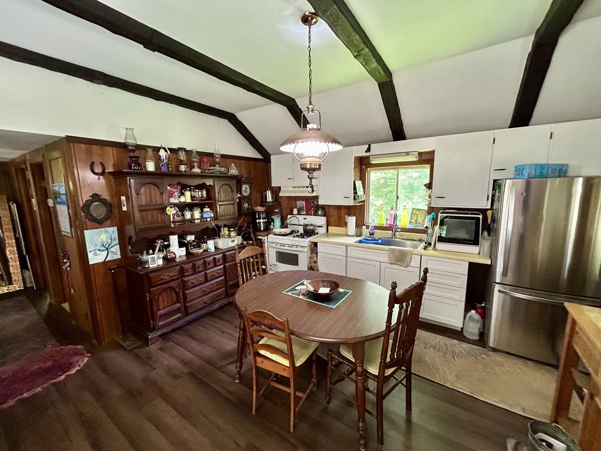 8 Mary White Road Property Photo 11